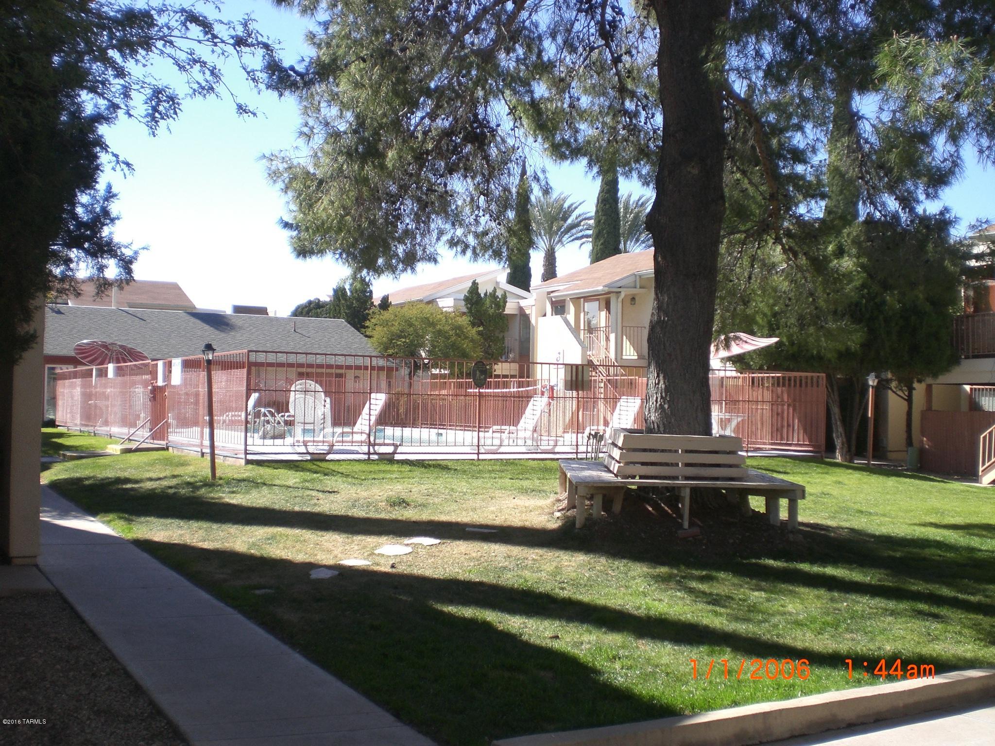 Las Colinas Condominiums - Residential