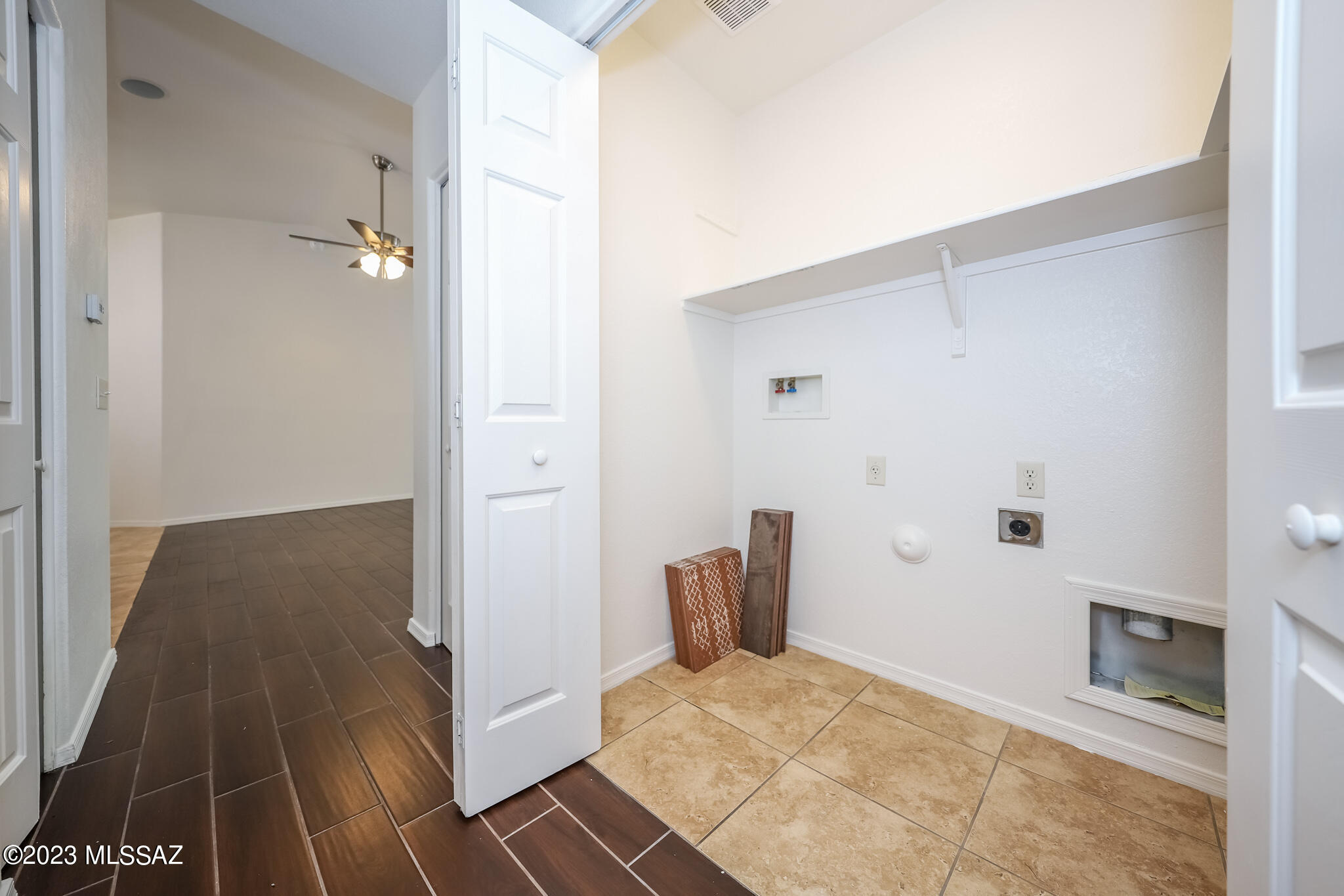 Desert Stone (1-260) - Residential Lease