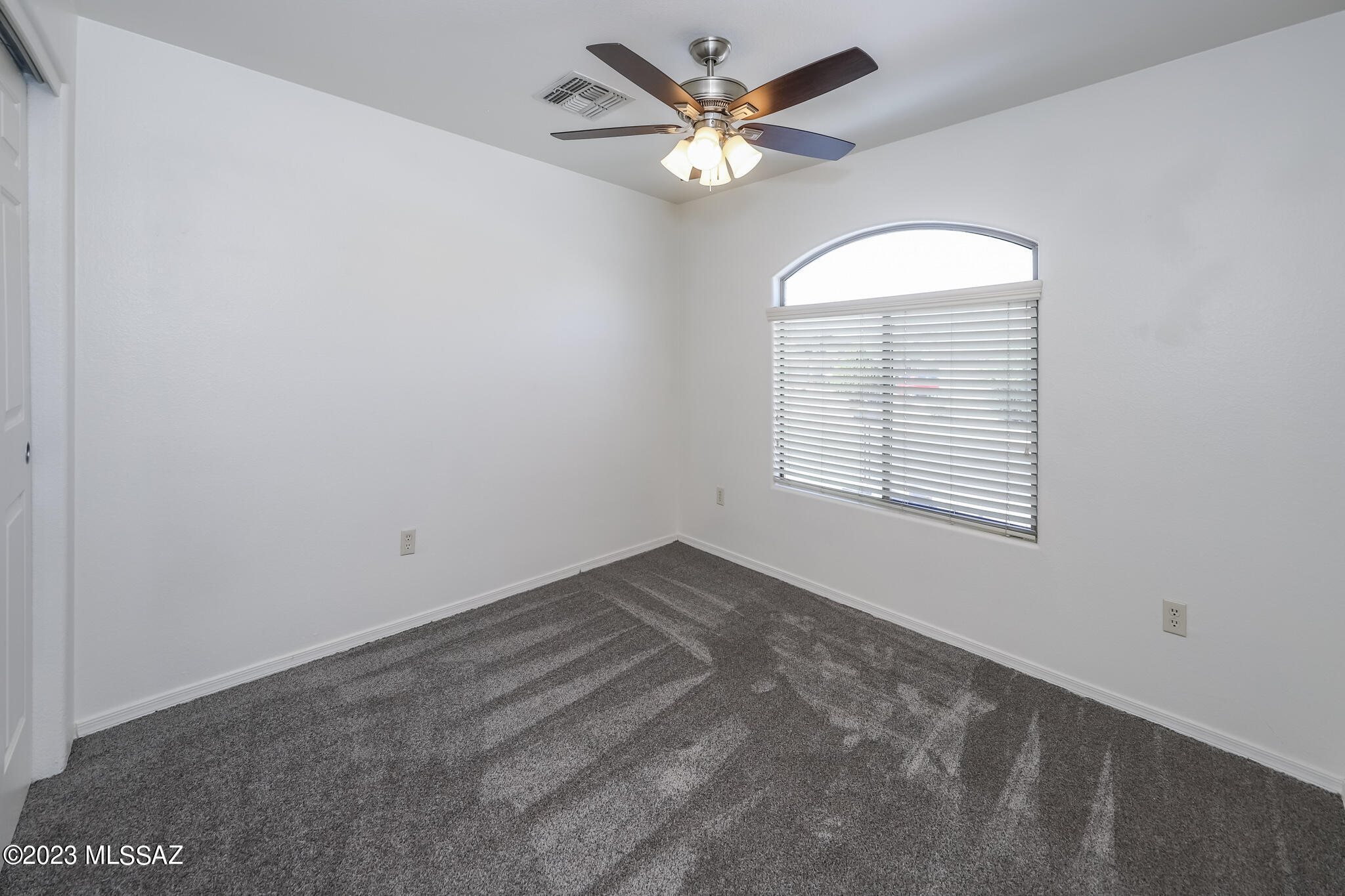 Desert Stone (1-260) - Residential Lease