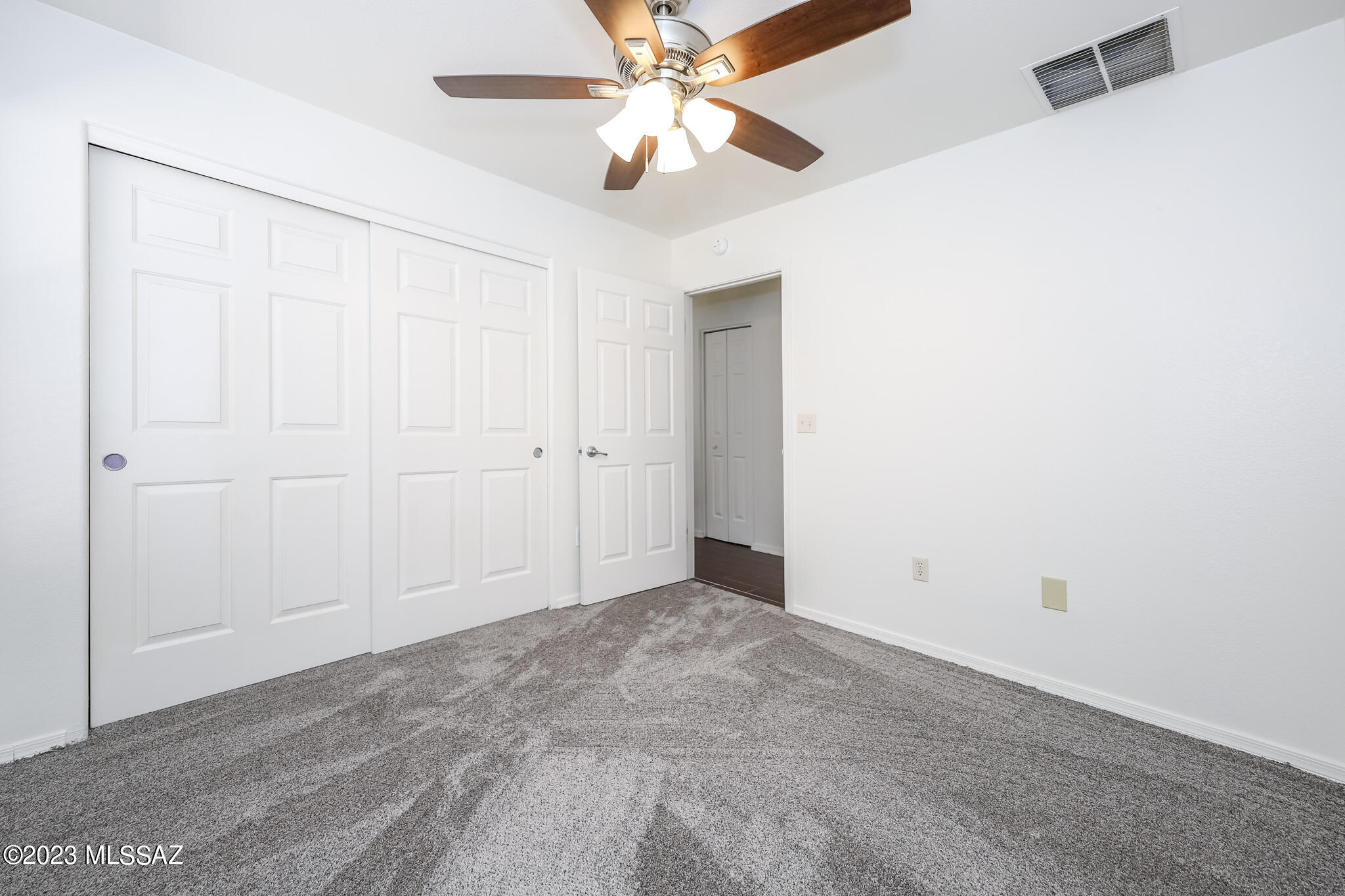 Desert Stone (1-260) - Residential Lease