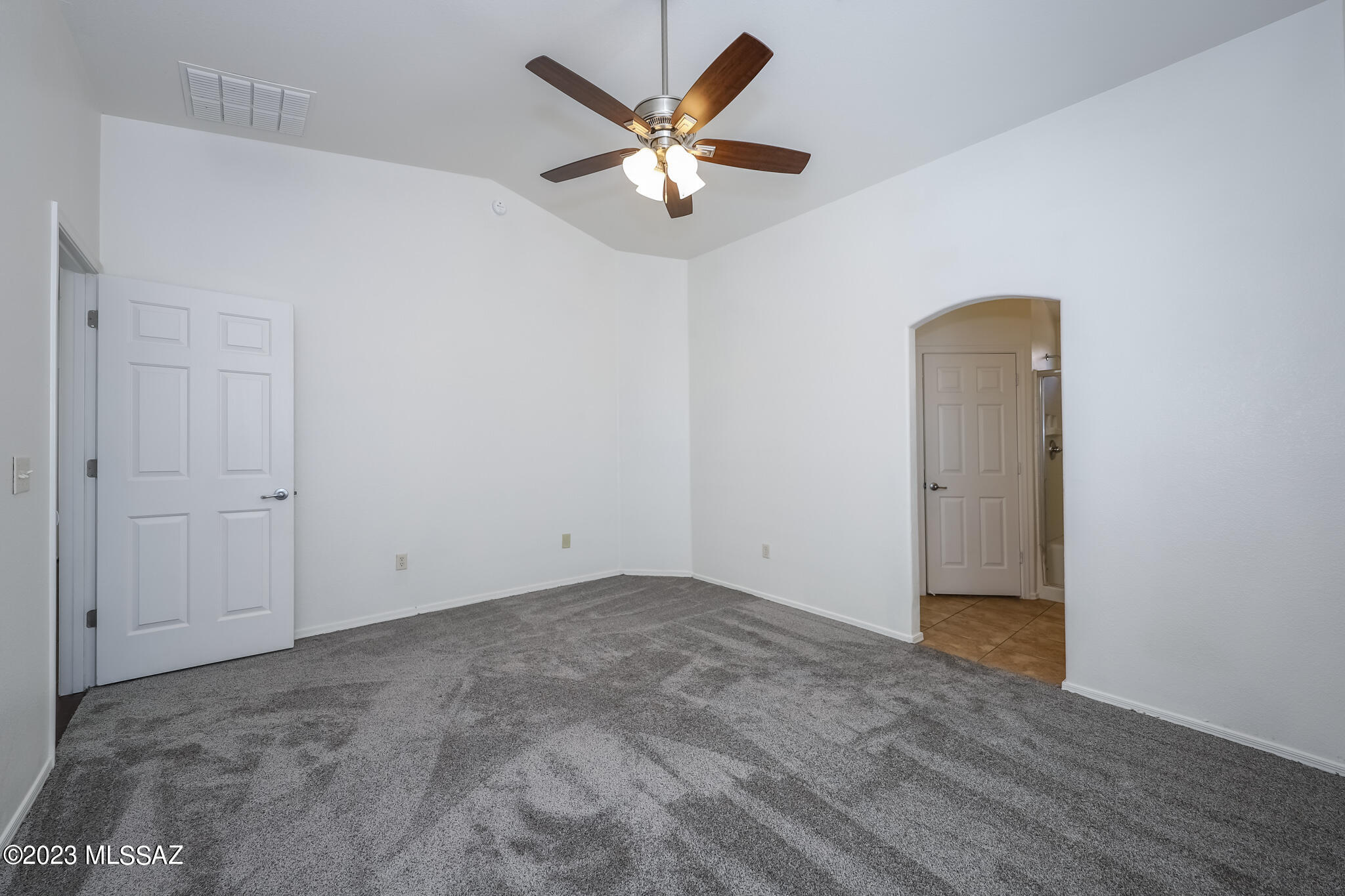 Desert Stone (1-260) - Residential Lease