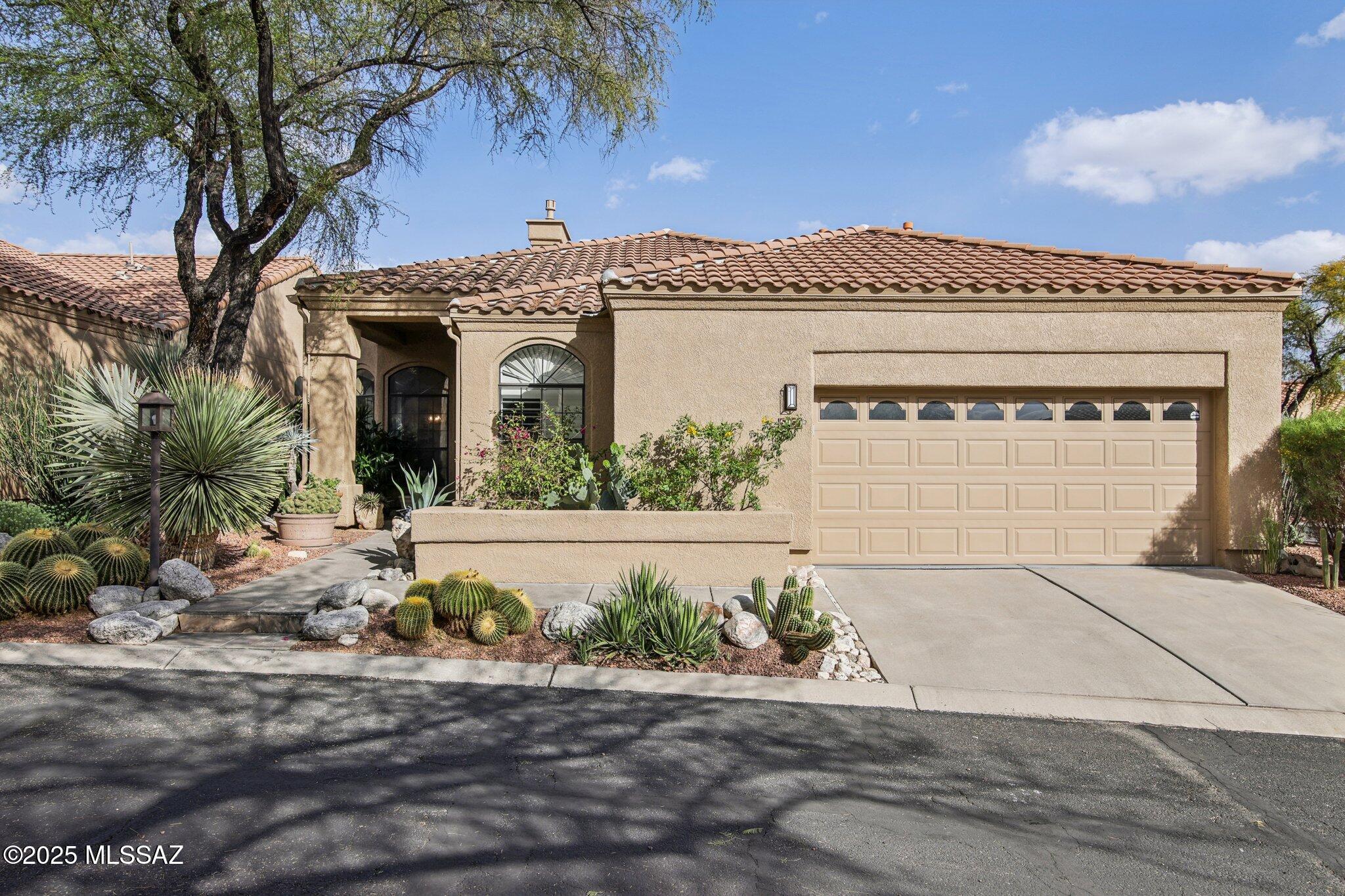 Ventana Canyon Golf Villas - Residential