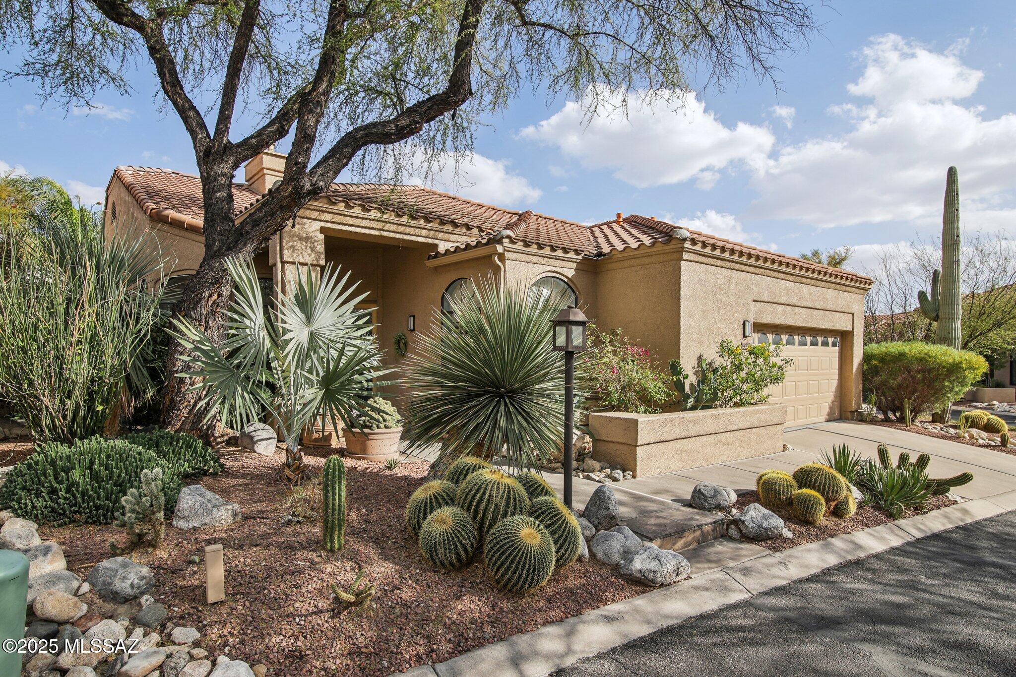Ventana Canyon Golf Villas - Residential