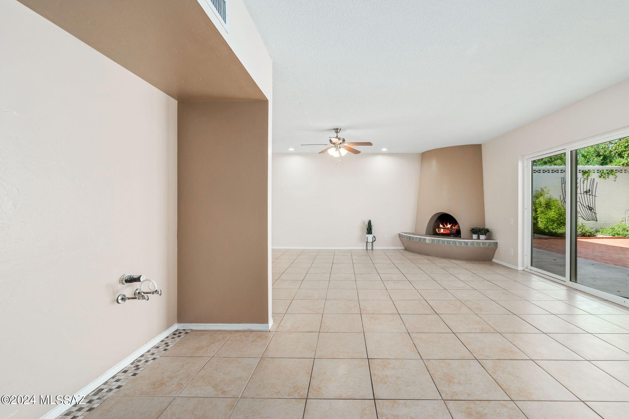 Casa Blanca Villas - Residential