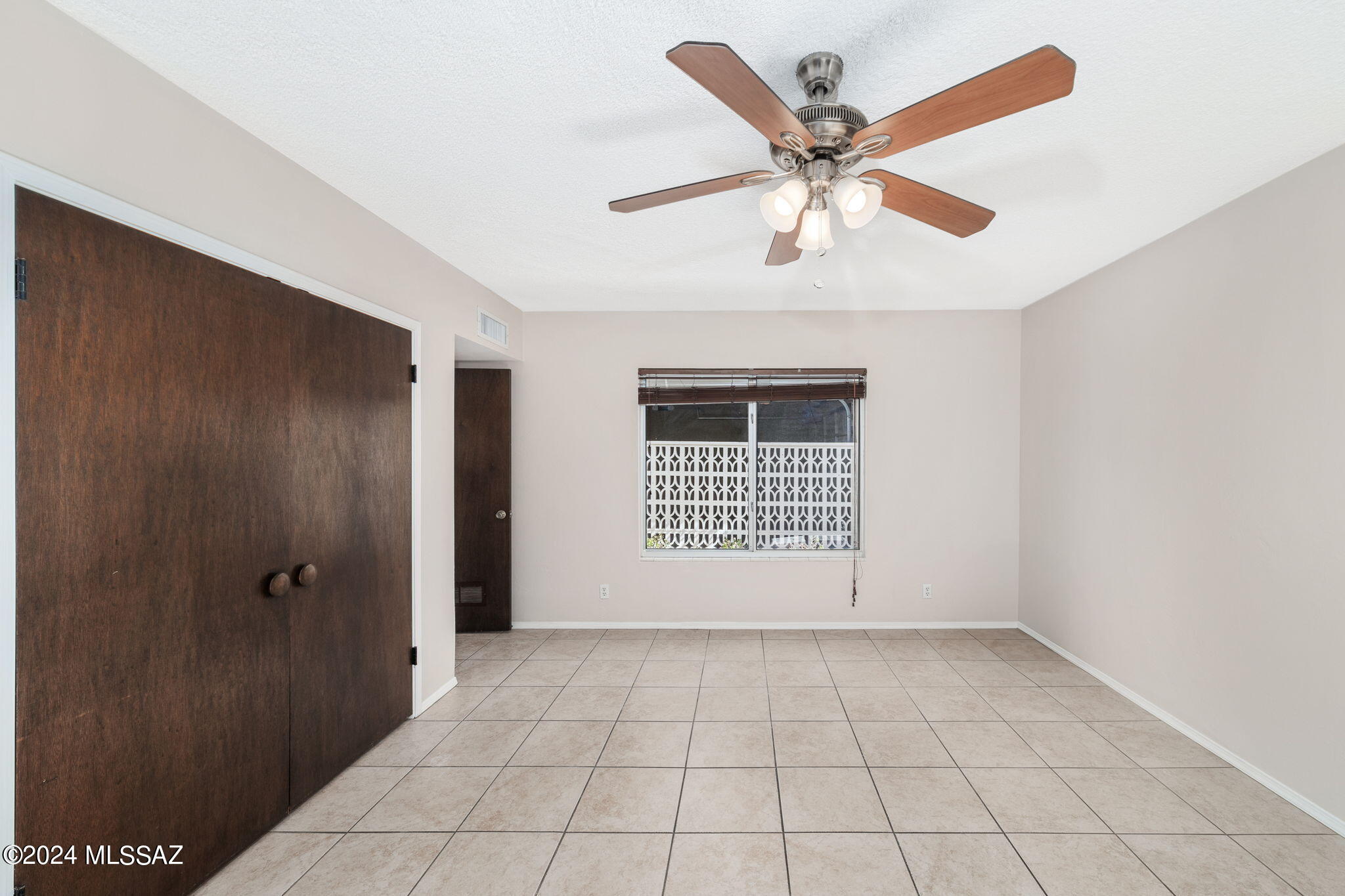Casa Blanca Villas - Residential