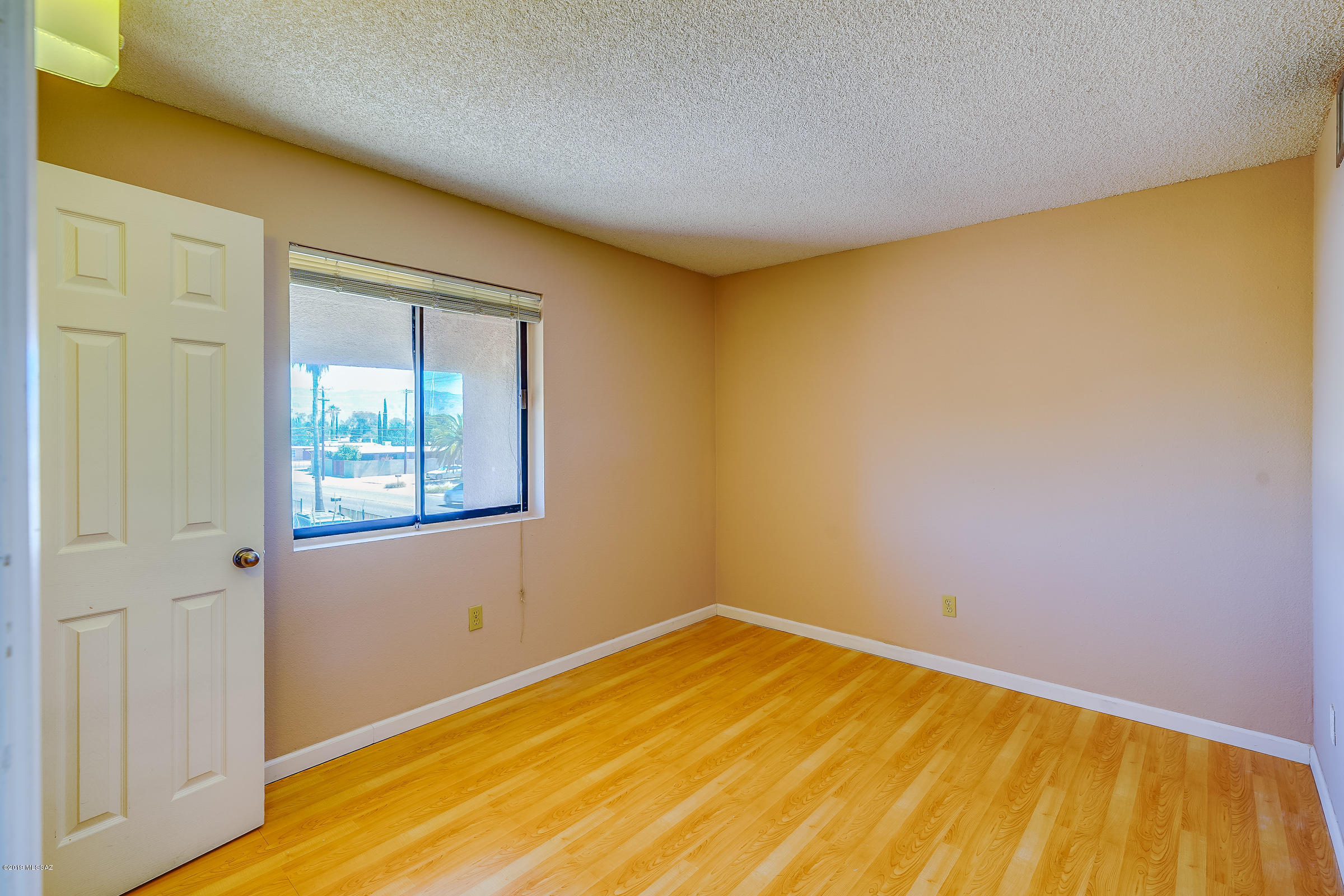 Golf Links East Condos (1-48) - Residential