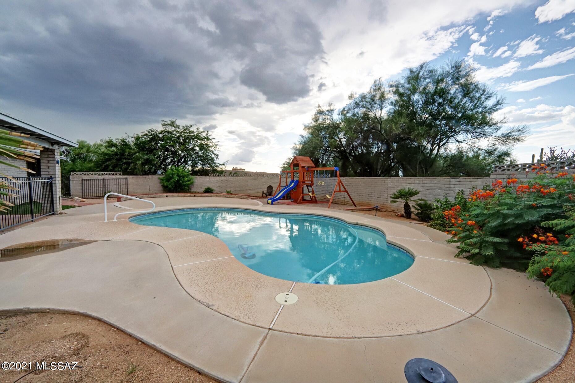 Santa Catalina Estates No.2 - Residential