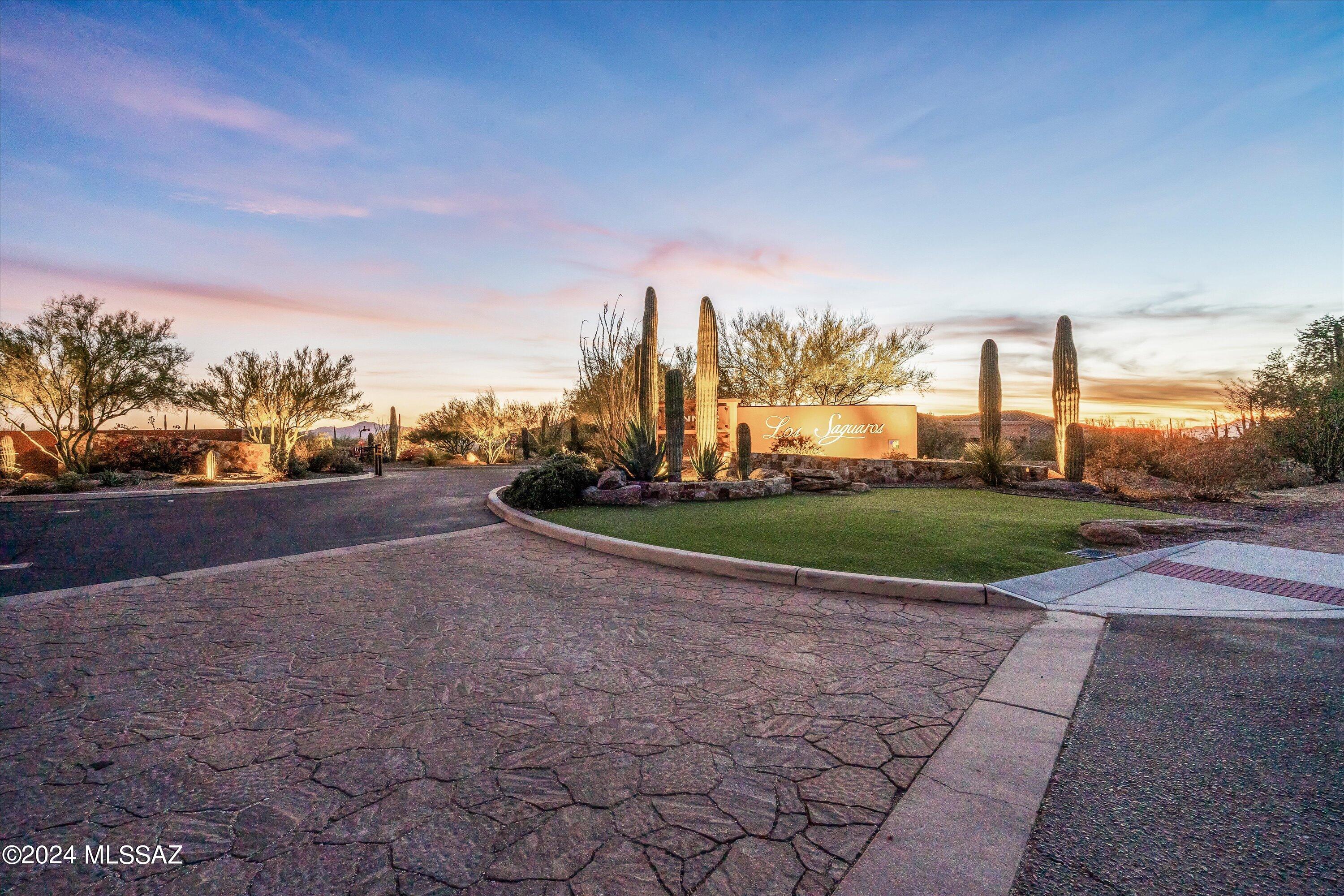 Los Saguaros At Dove Mountain SQ20121640199 - Residential