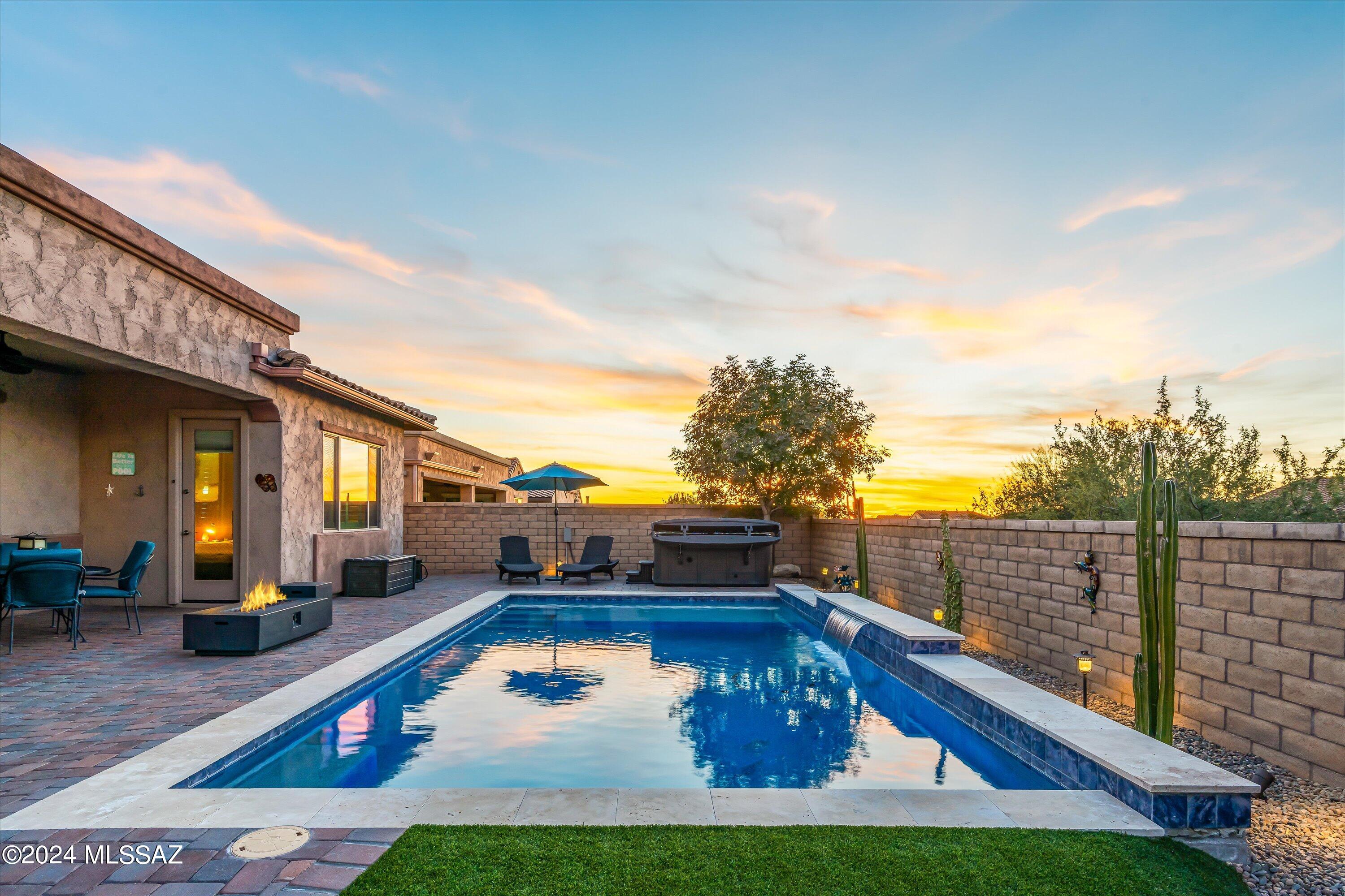 Los Saguaros At Dove Mountain SQ20121640199 - Residential