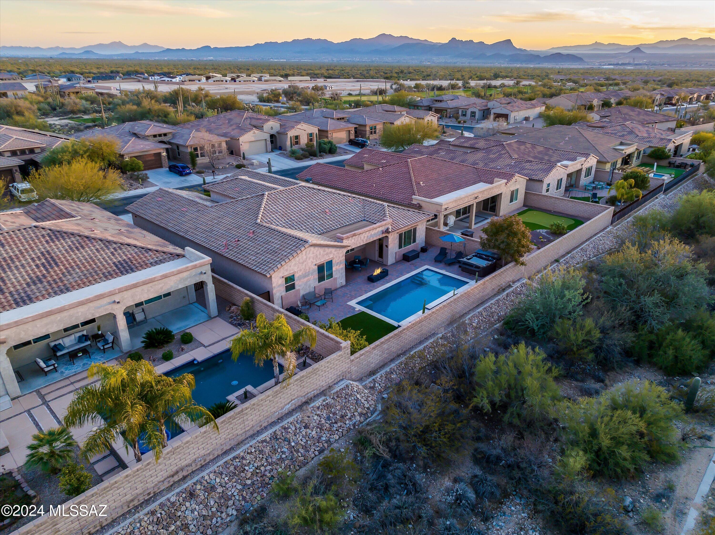 Los Saguaros At Dove Mountain SQ20121640199 - Residential