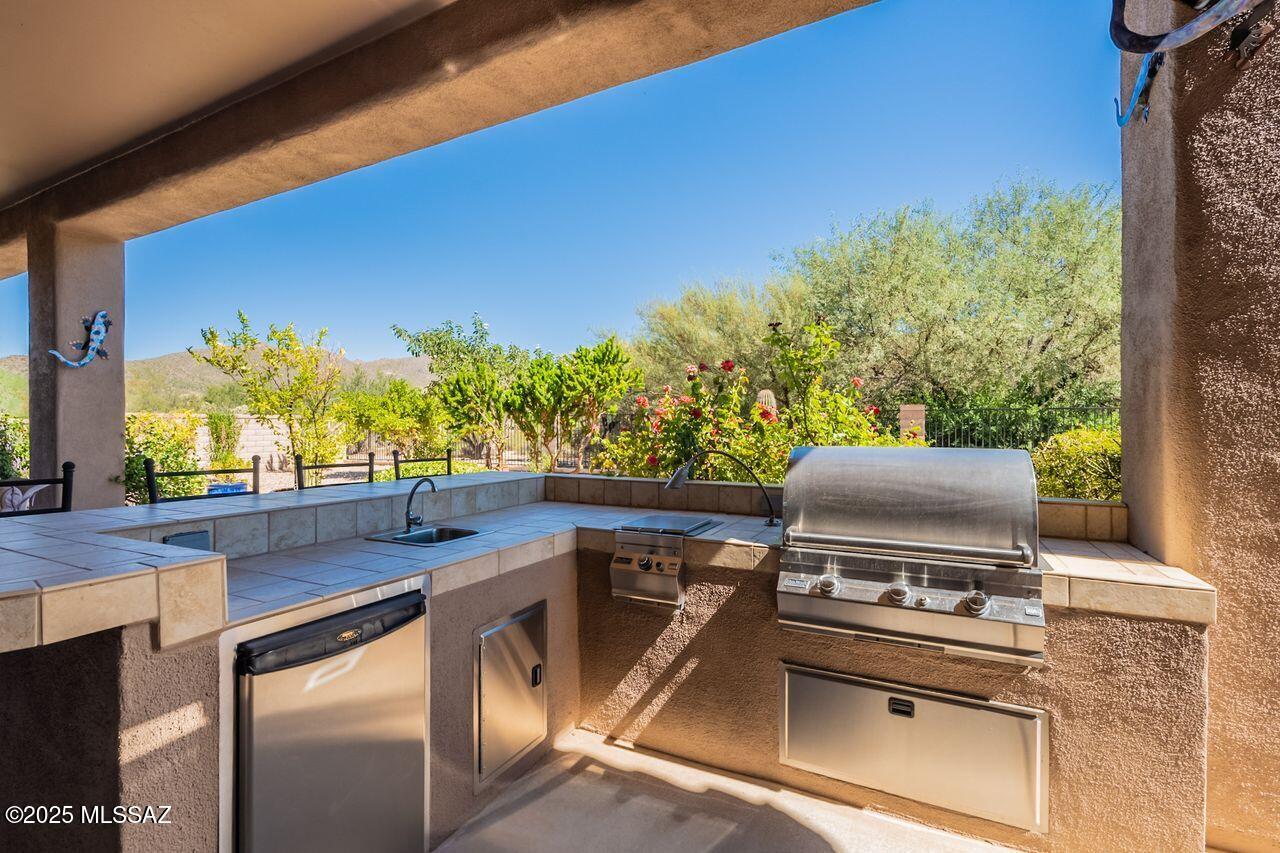 Dos Lagos at Dove Mountain (1-91) - Residential