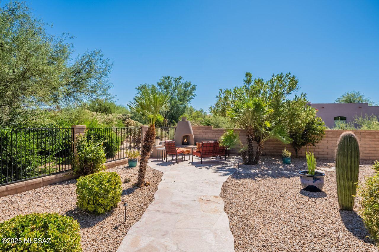Dos Lagos at Dove Mountain (1-91) - Residential