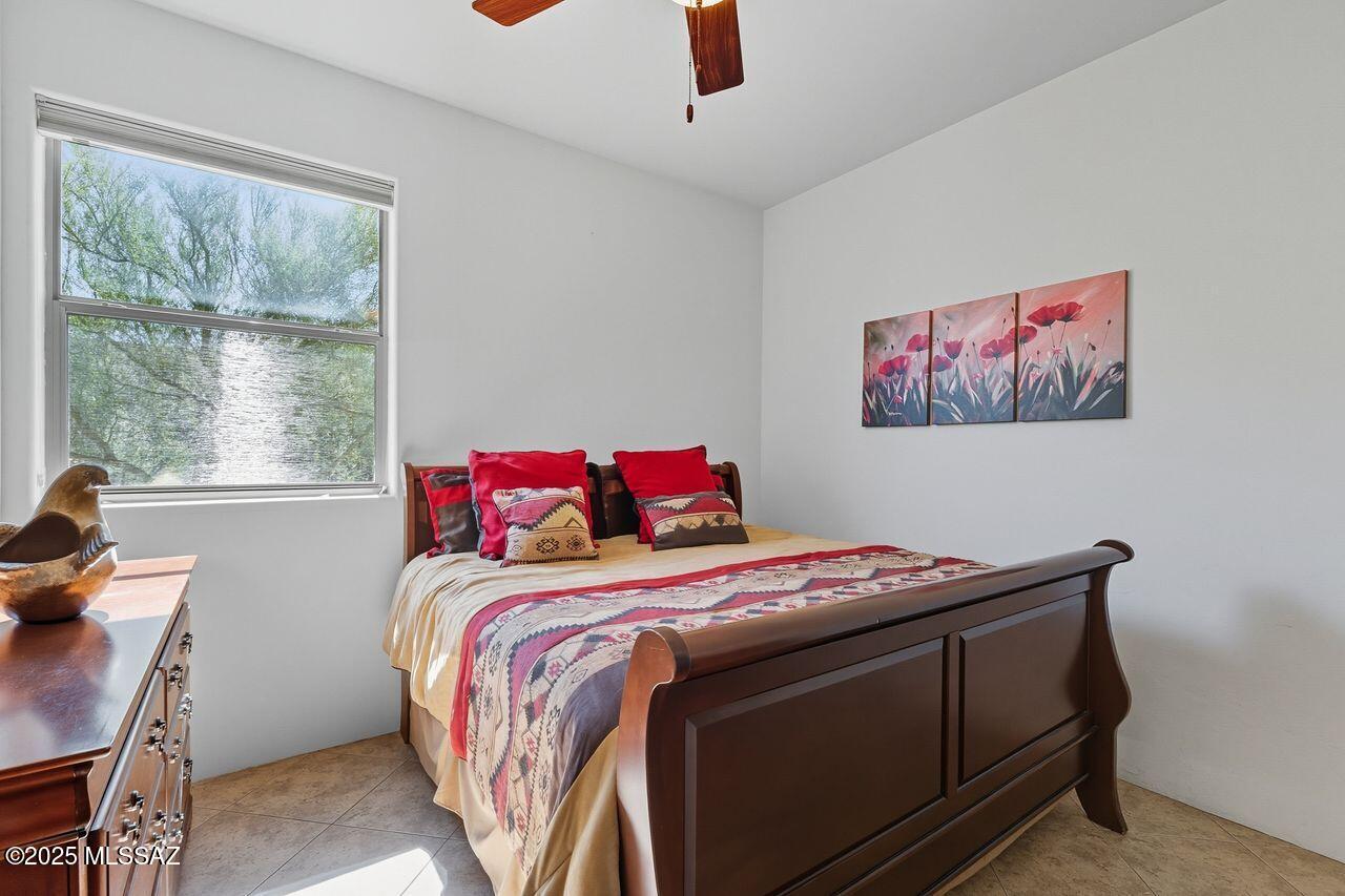 Dos Lagos at Dove Mountain (1-91) - Residential