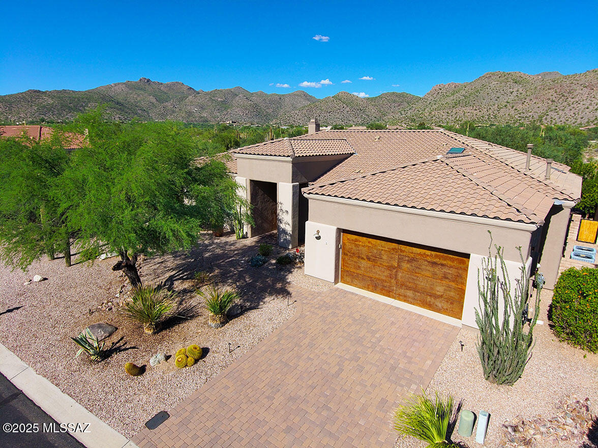 Dos Lagos at Dove Mountain (1-91) - Residential