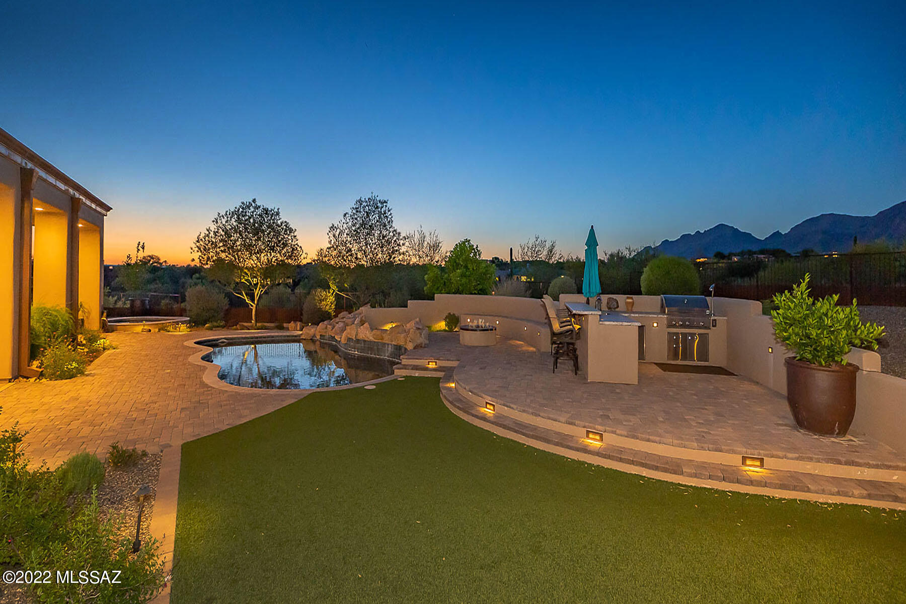 Catalina Foothills Estates NO. 10 (212-232) - Residential