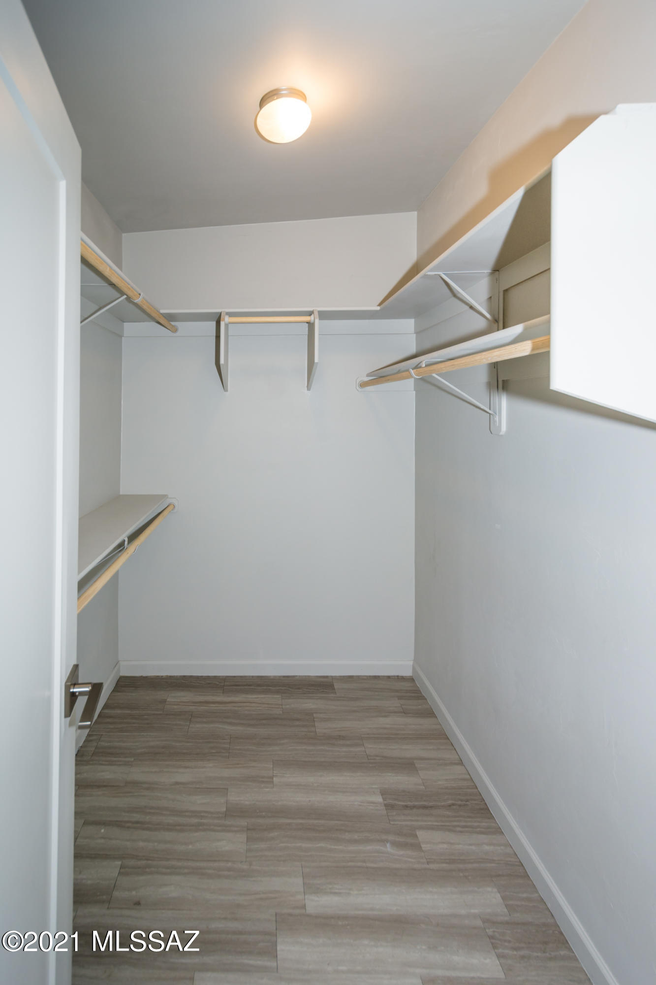 Hidden Valley (52-127) - Residential