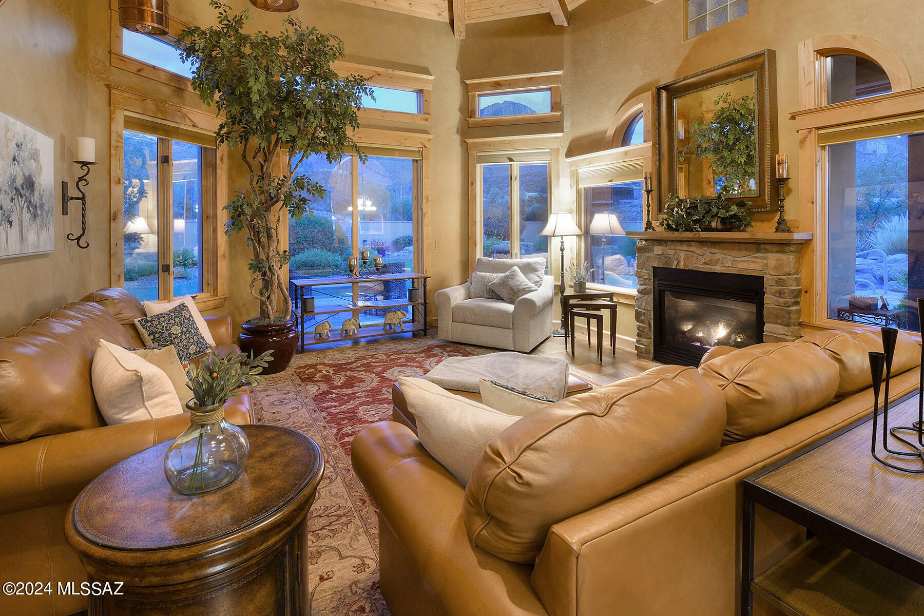 10760 N Della Vita Place