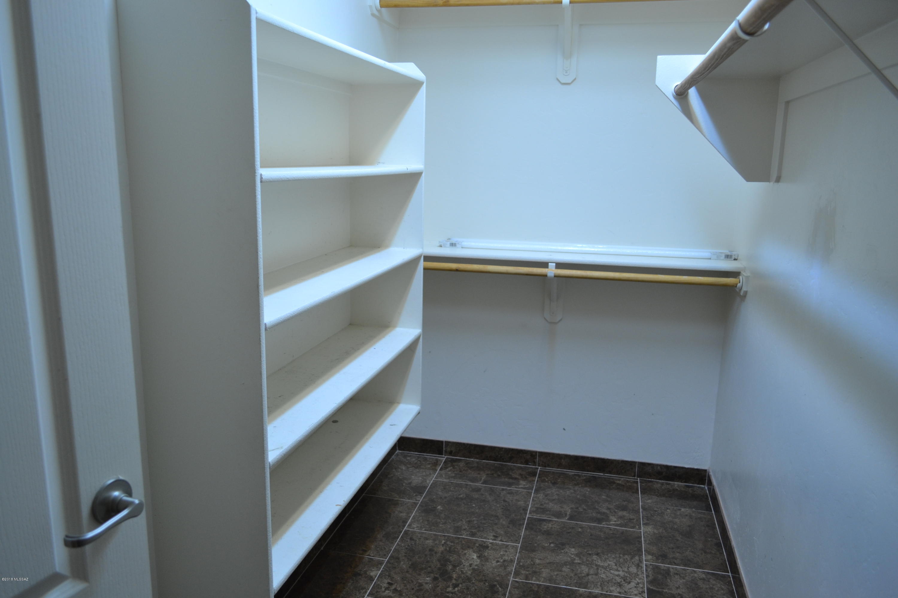 Valencia Reserve South (1-315) - Residential Lease