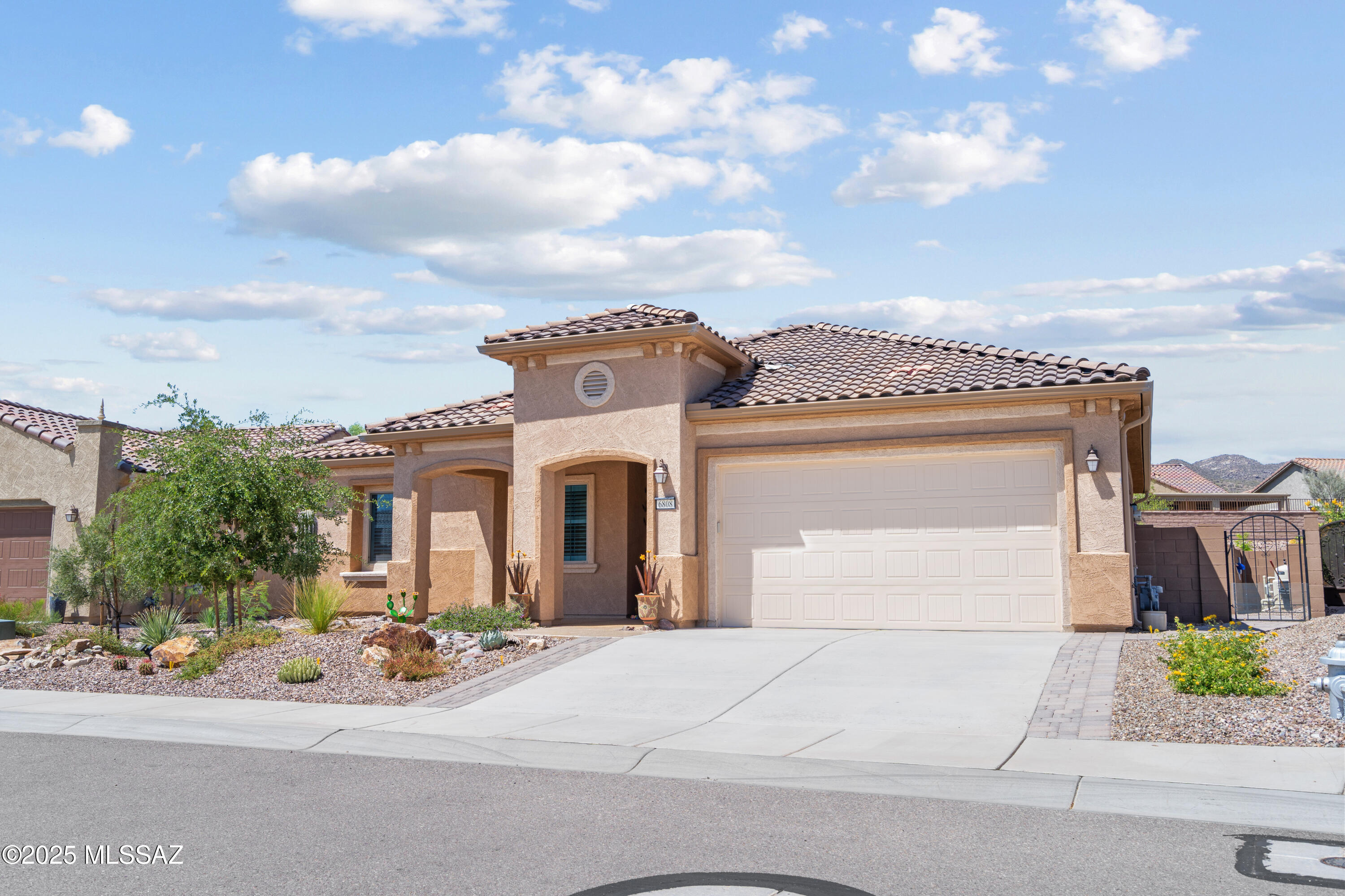 6808 W Komo Point Trail