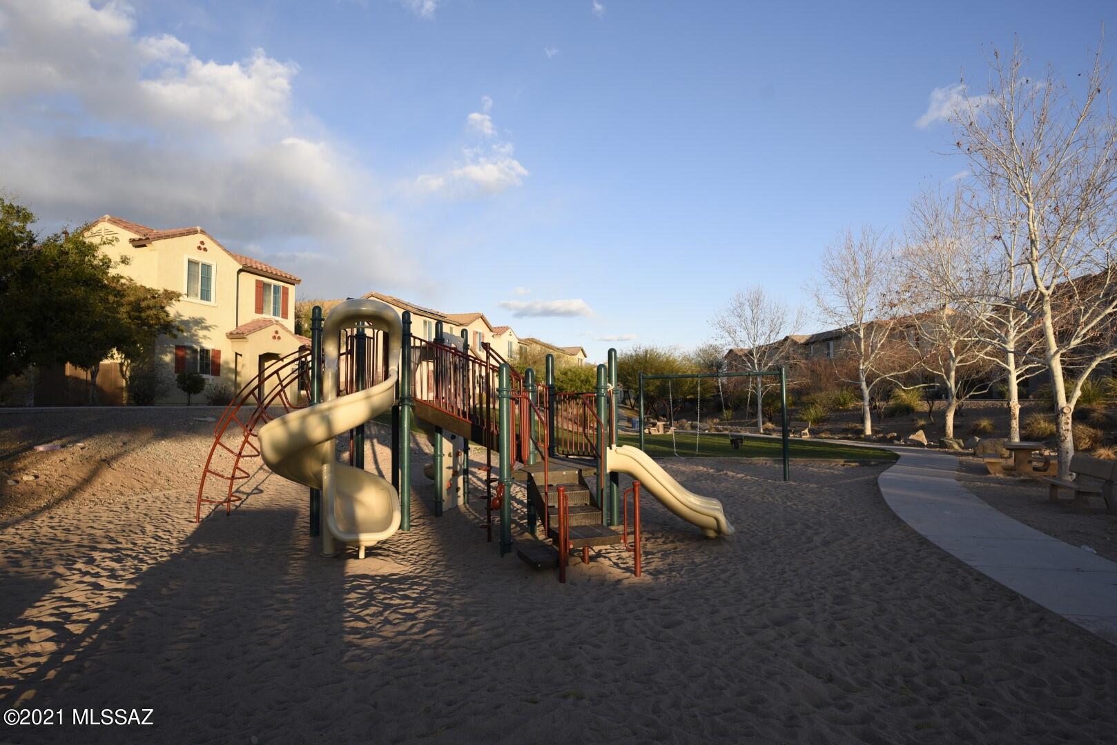 Sierra Morado Unit 4 - Residential