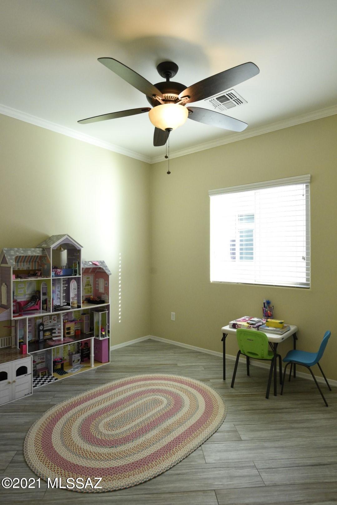 Sierra Morado Unit 4 - Residential