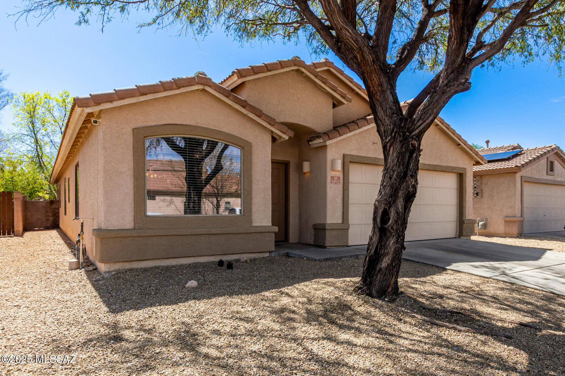 12712 E Red Iron Trail