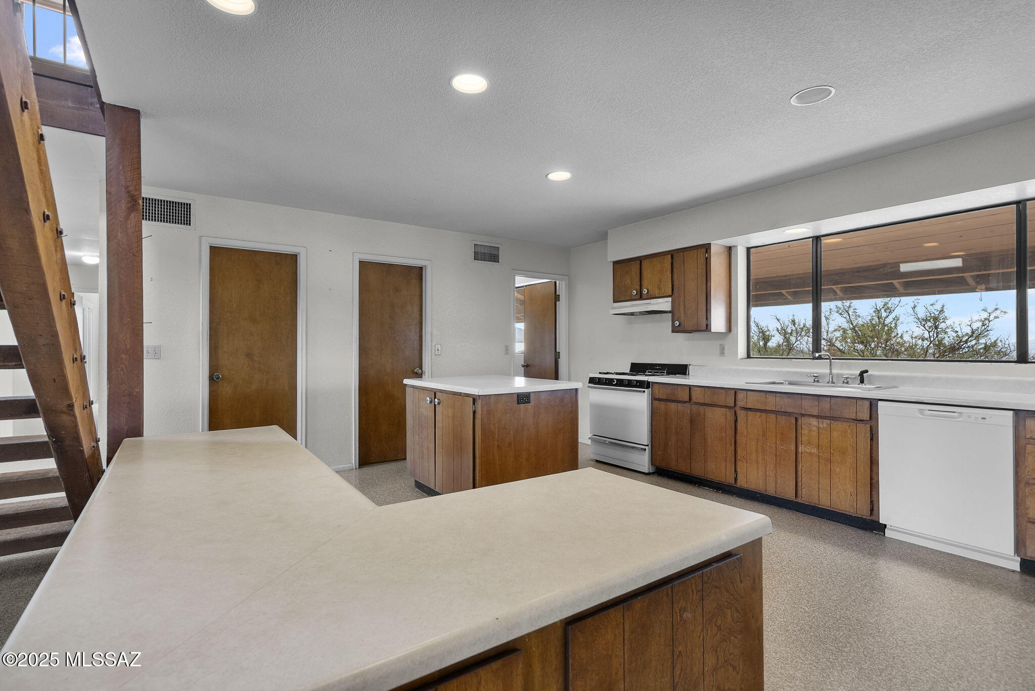 Lake Patagonia Ranch - Residential