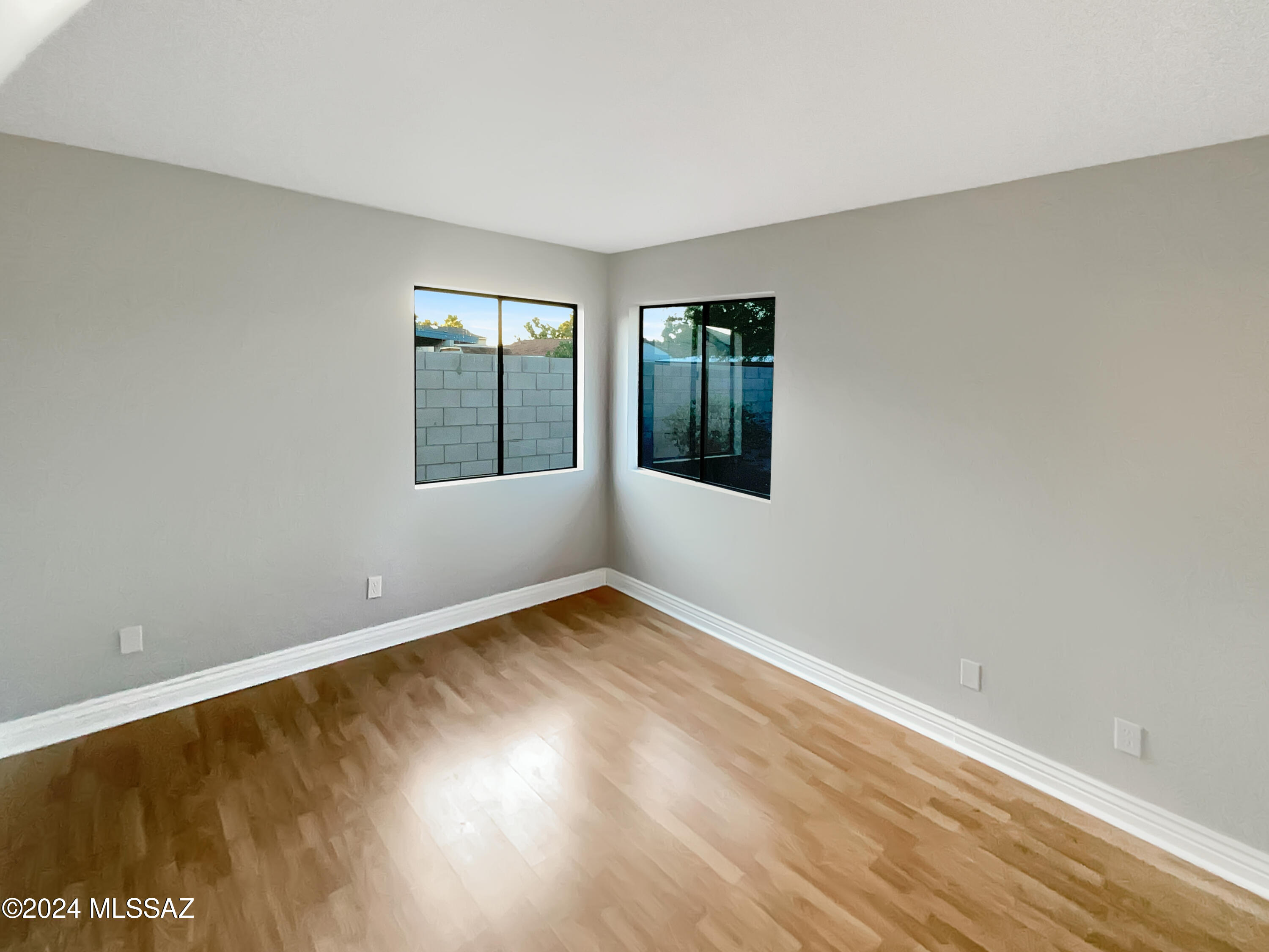 Meadowbrook (115-207) - Residential