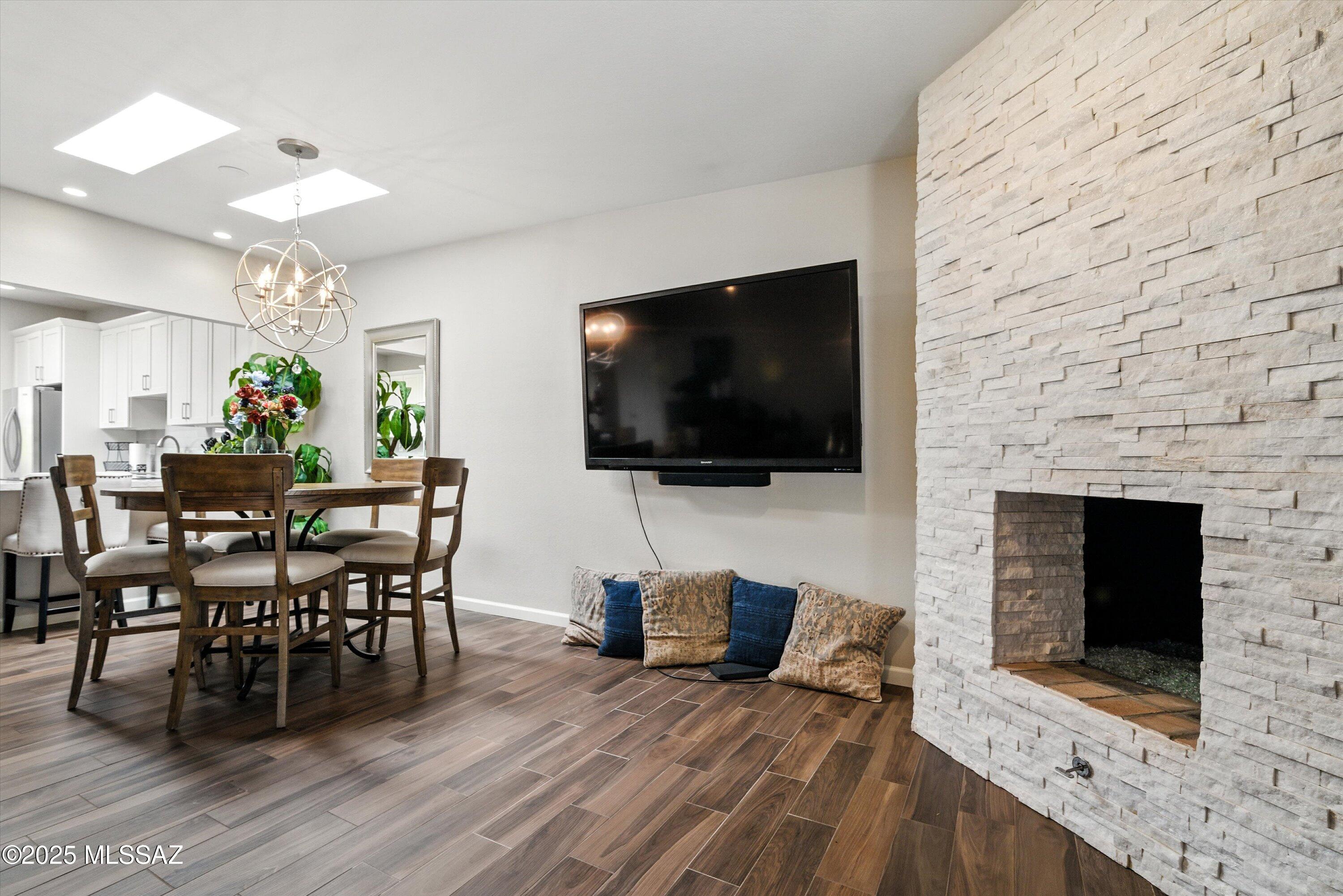 Sunrise Canyon (1-58) - Residential Lease