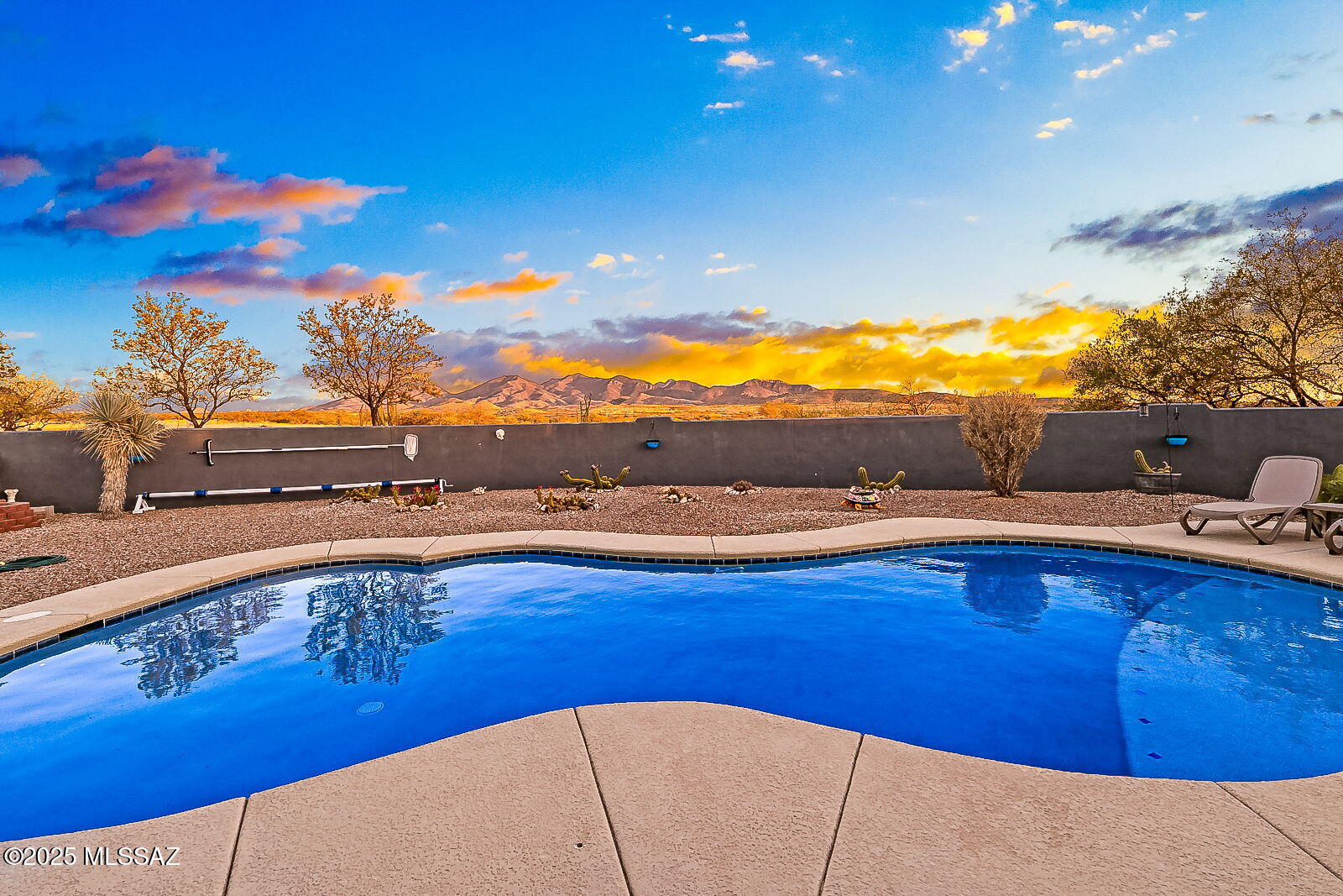 Red Hawk at J-6 Ranch - Residential