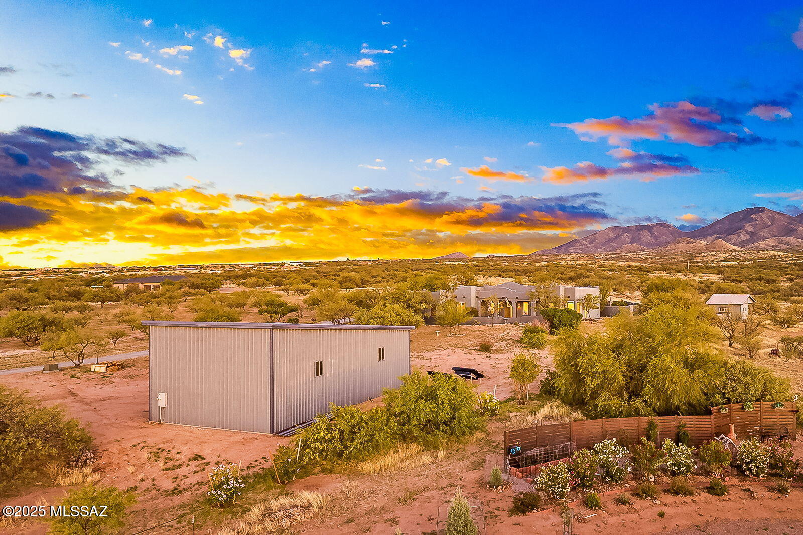 Red Hawk at J-6 Ranch - Residential