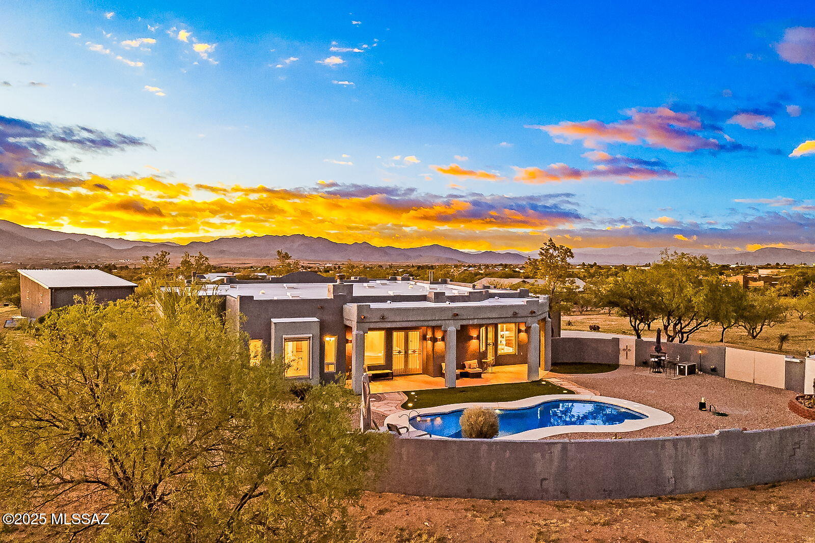 Red Hawk at J-6 Ranch - Residential