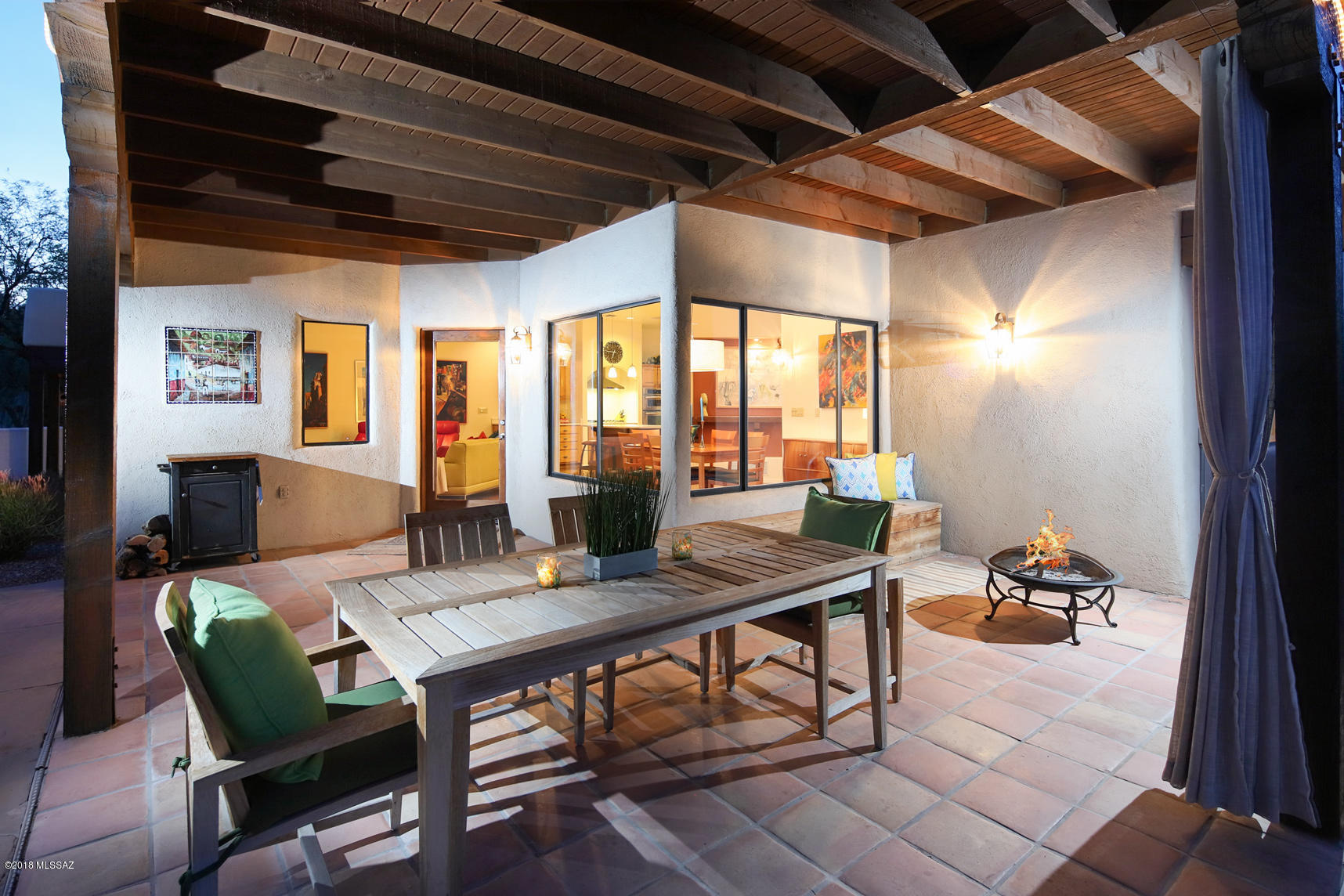 Las Alturas (1-167) - Residential