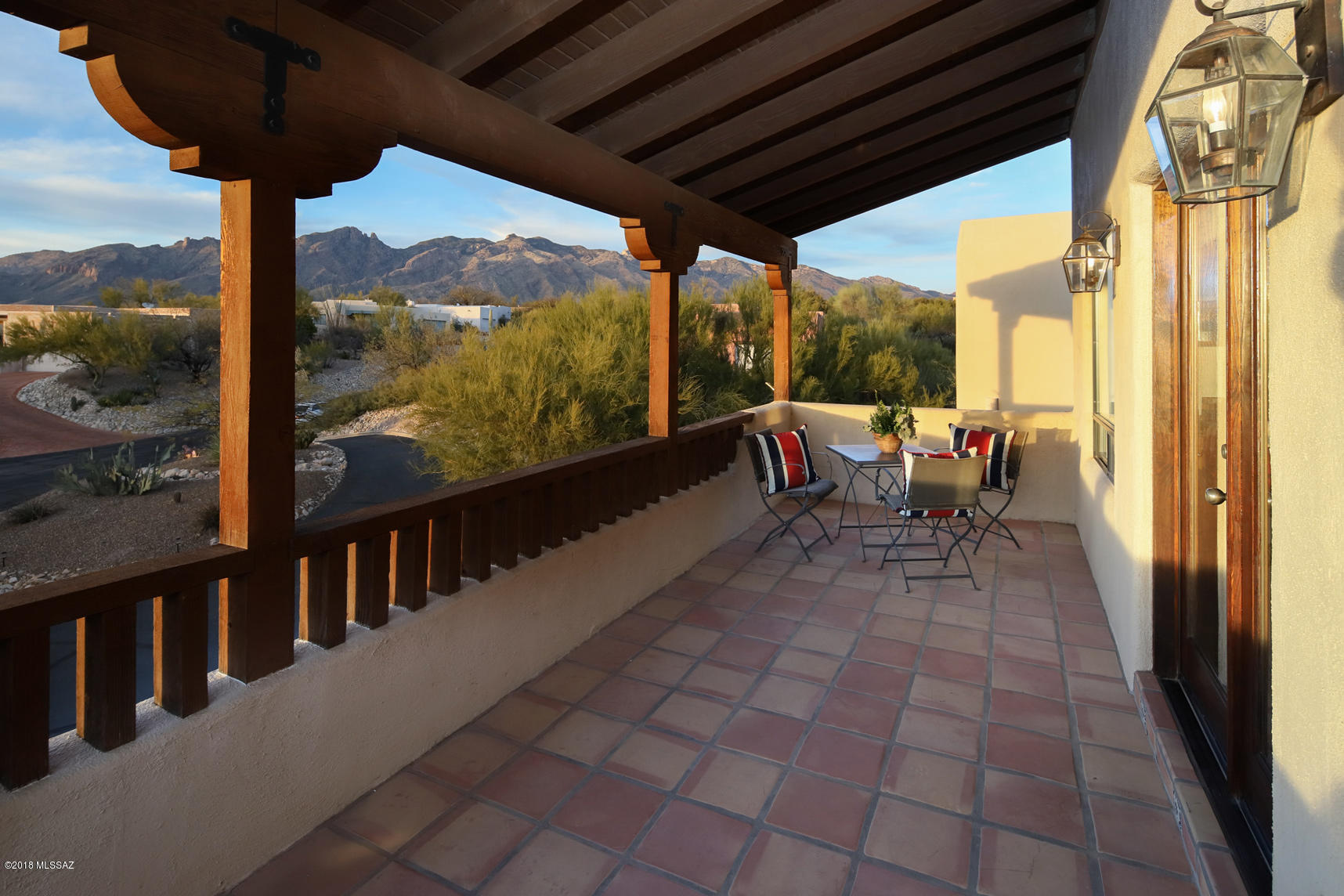 Las Alturas (1-167) - Residential