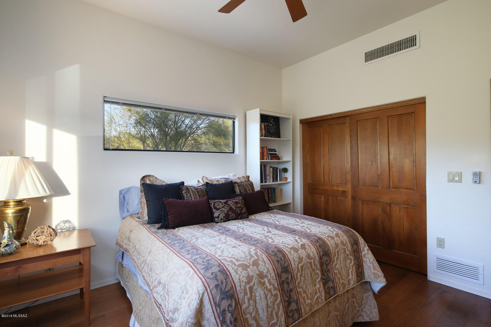 Las Alturas (1-167) - Residential