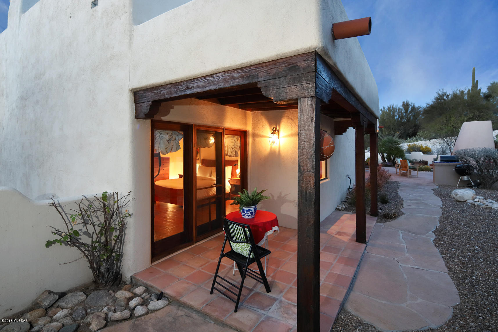 Las Alturas (1-167) - Residential