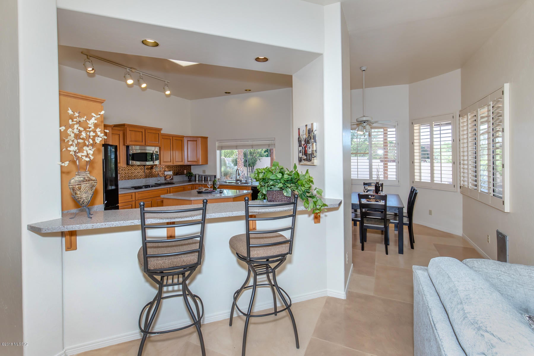 Loma De La Vista Verde (1-38) - Residential