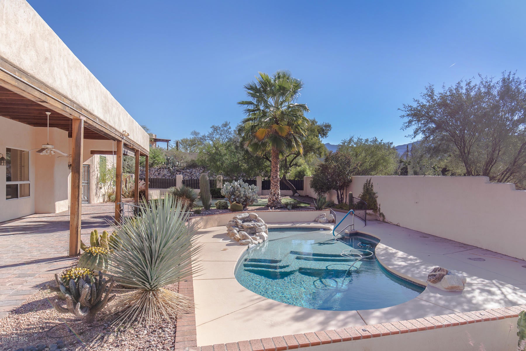 Loma De La Vista Verde (1-38) - Residential