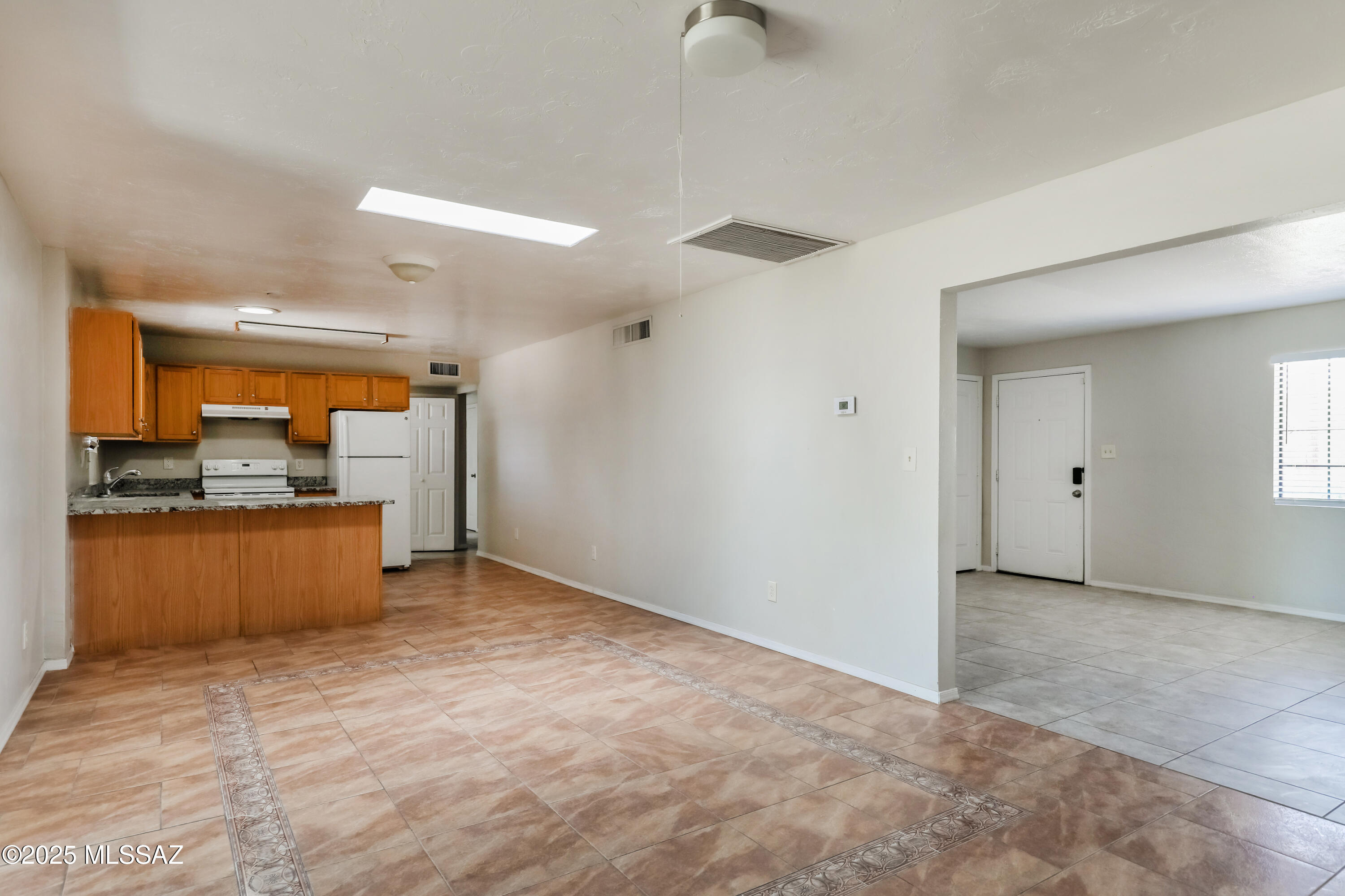 Manzanita Manor Bk(1,2,3,4) - Residential Lease