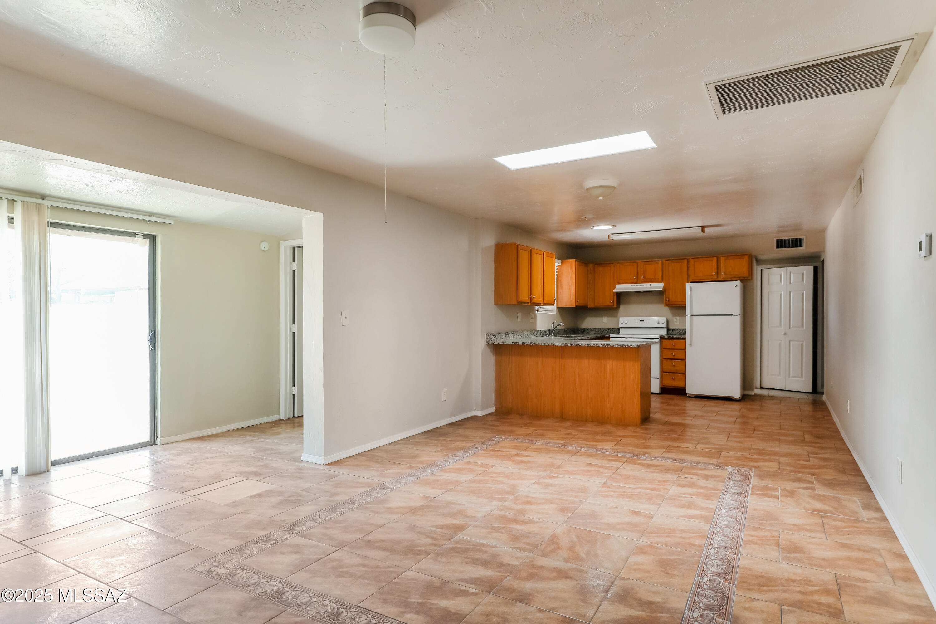 Manzanita Manor Bk(1,2,3,4) - Residential Lease