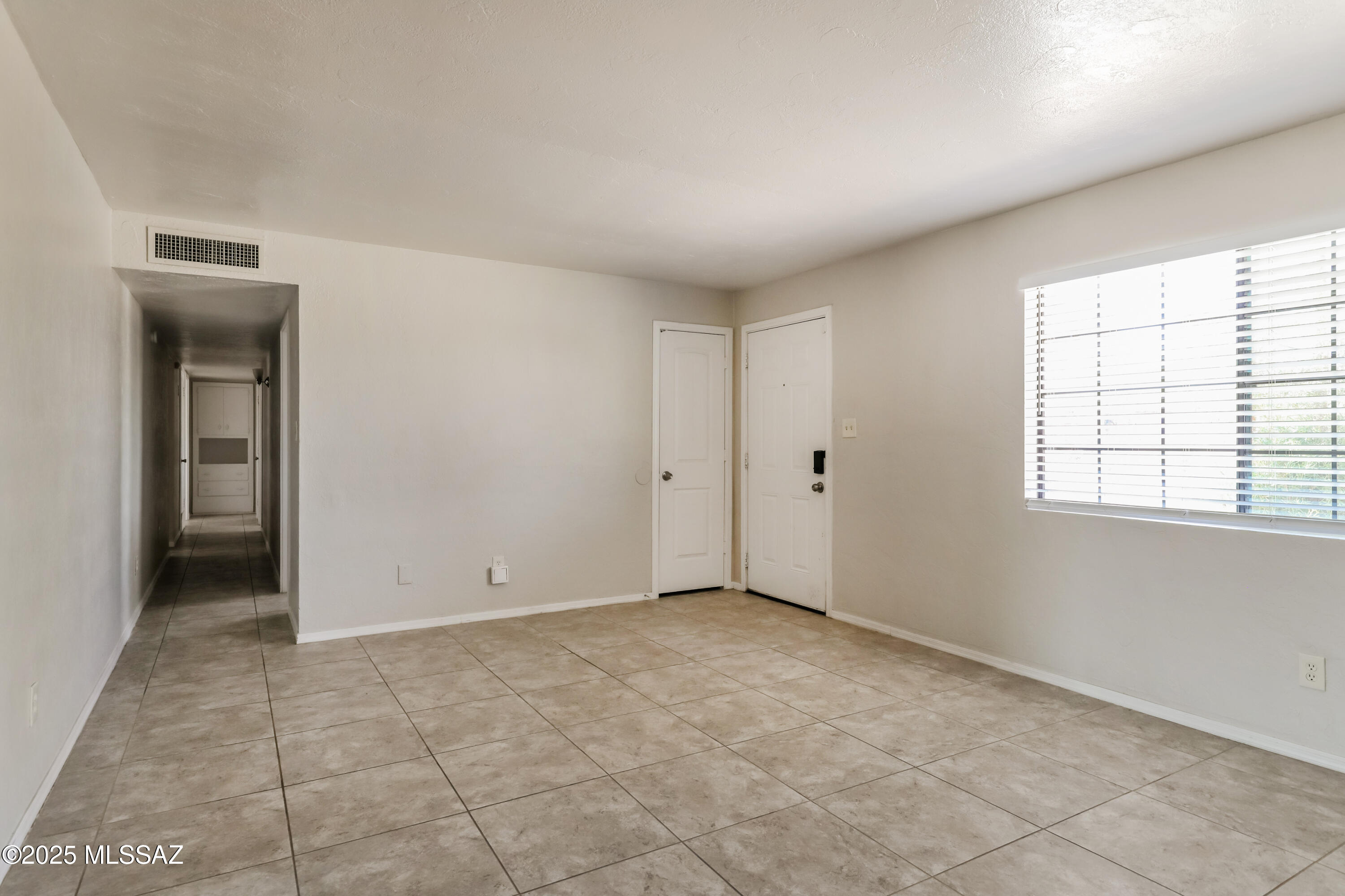Manzanita Manor Bk(1,2,3,4) - Residential Lease