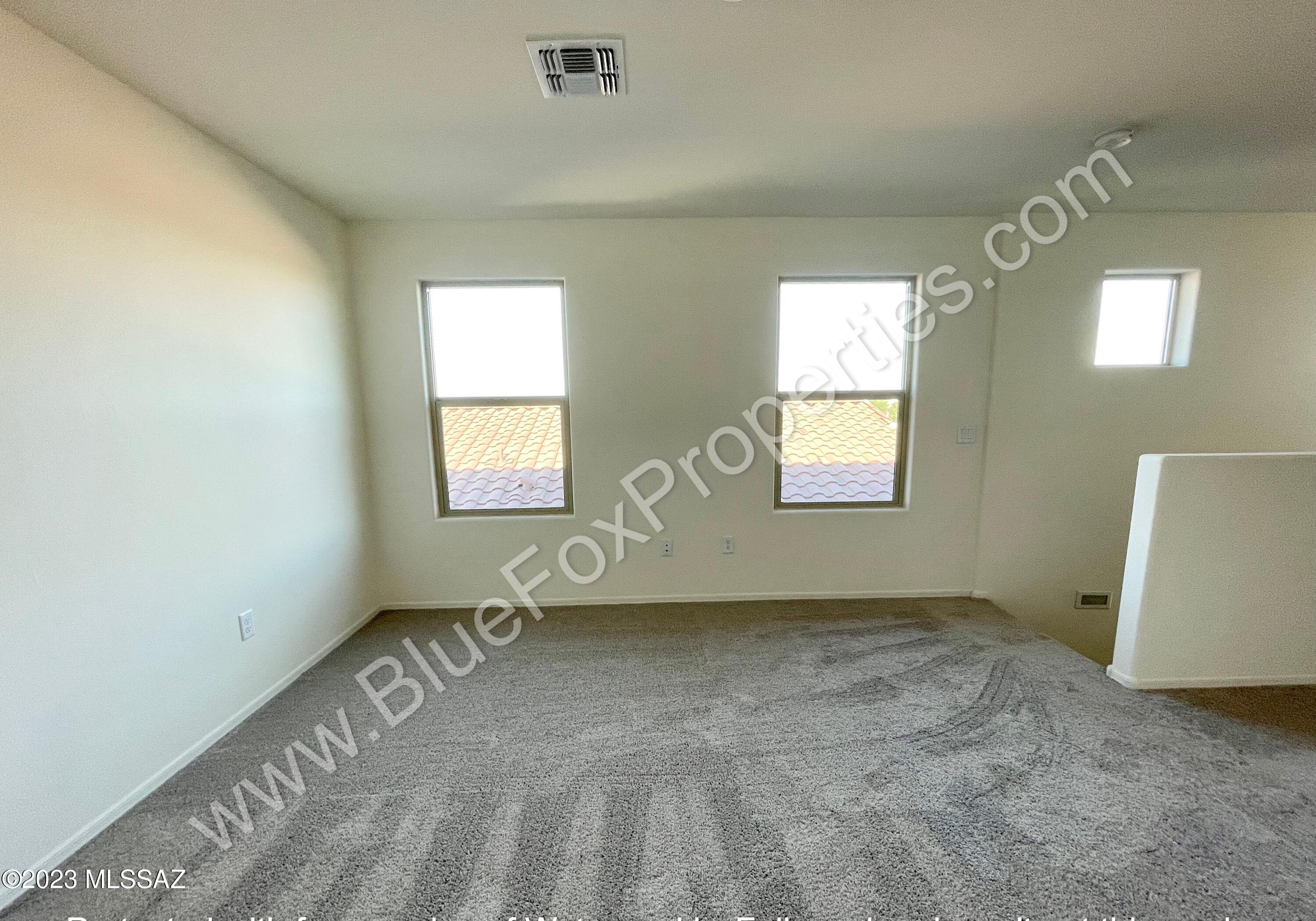 La Estancia De Tucson (1-330) - Residential Lease