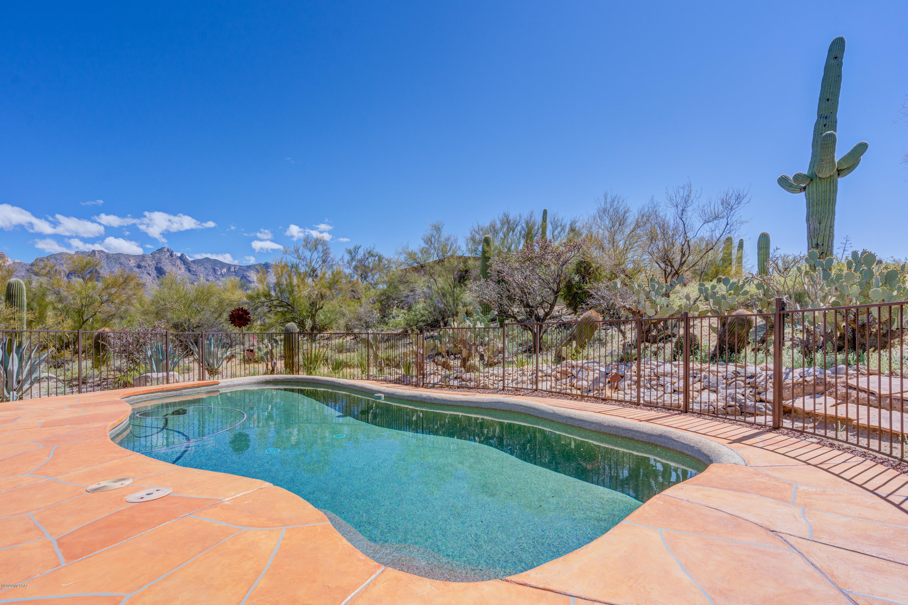 Catalina Foothills Estates NO. 5 - Residential