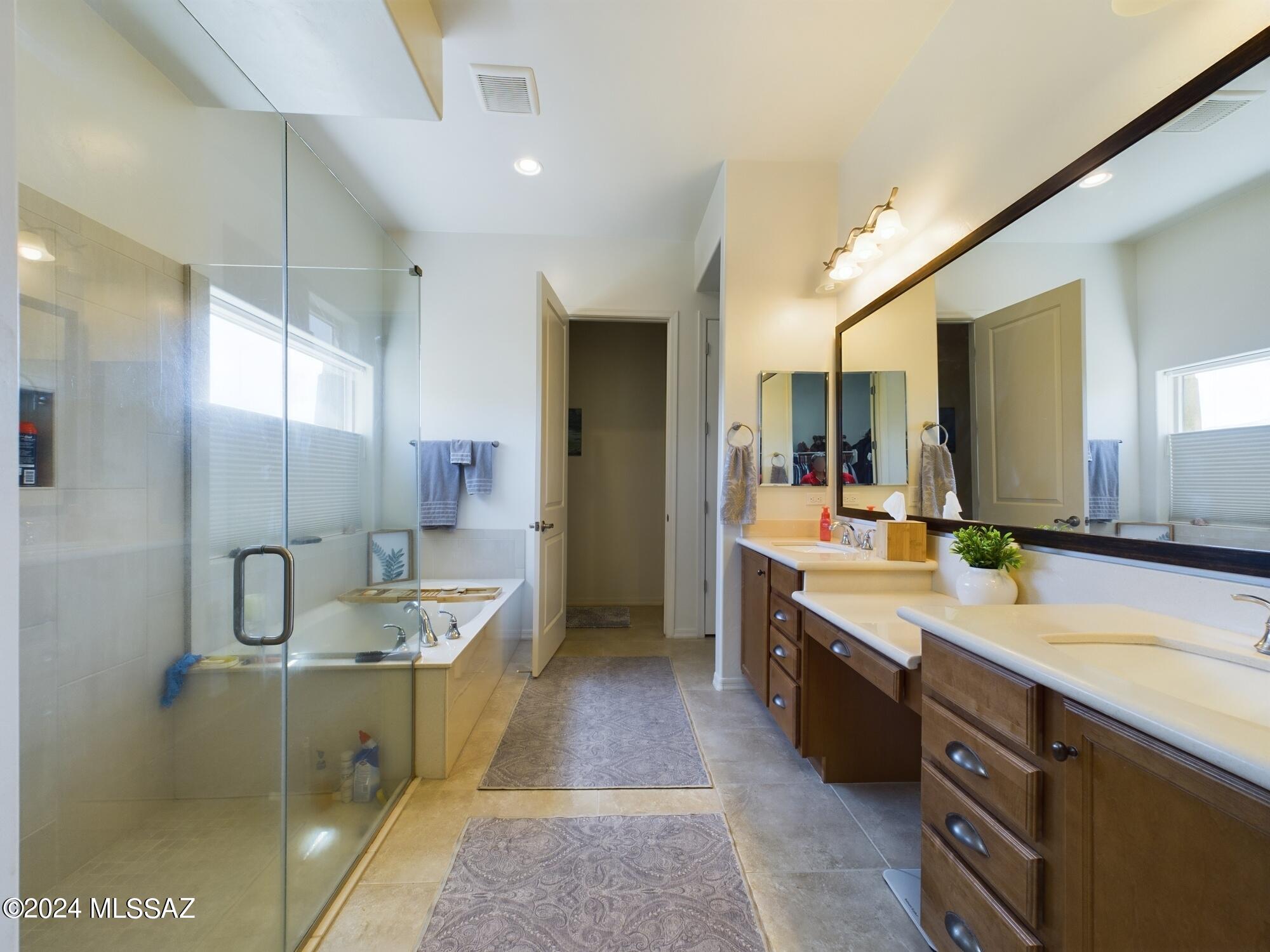 Bear Canyon Overlook (1-15) - Residential