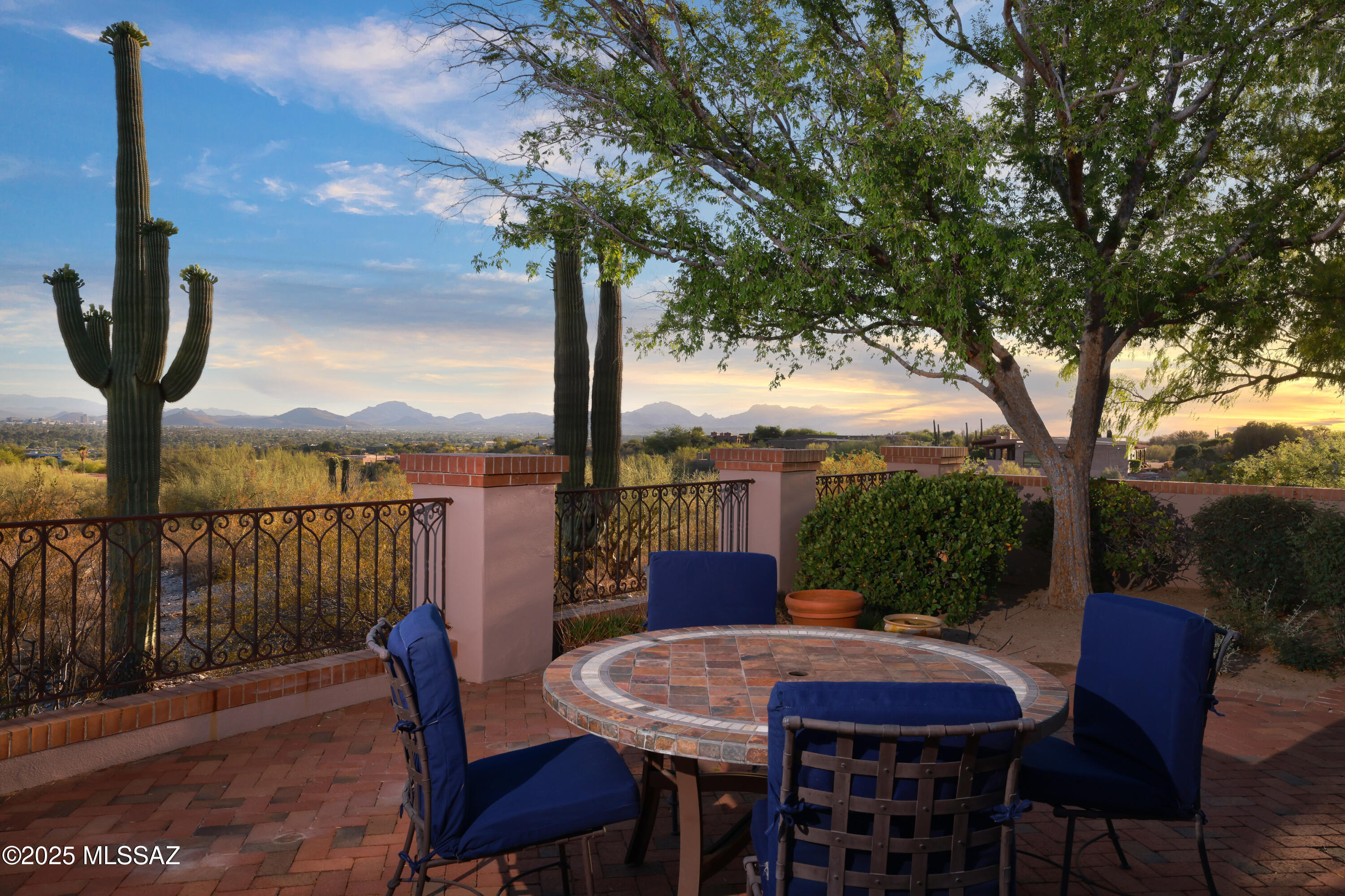 Catalina Foothills Est. NO. 10 (73-90, 119, 121, 123, 127-146) - Residential