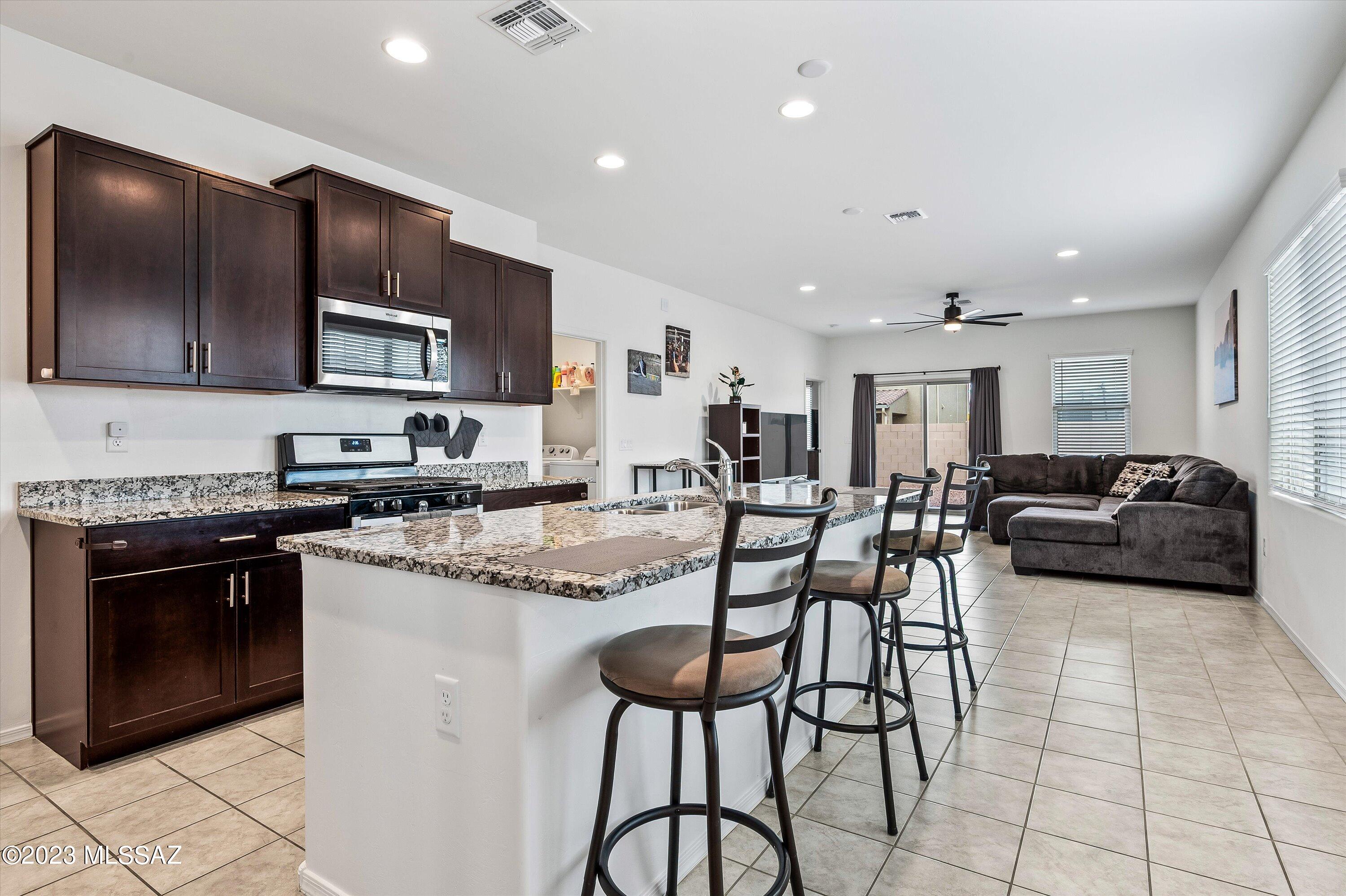 La Estancia De Tucson (1-330) - Residential