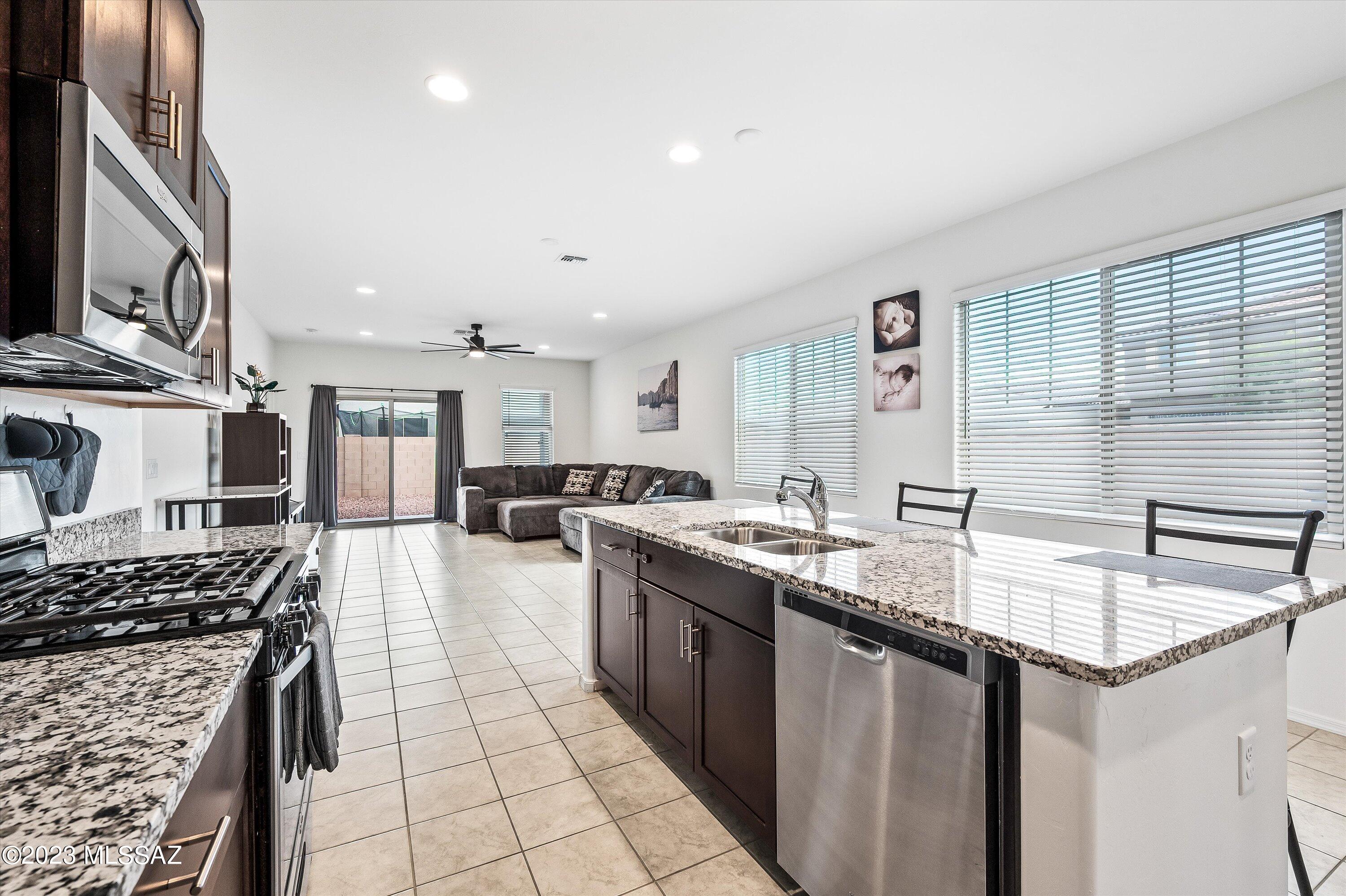 La Estancia De Tucson (1-330) - Residential