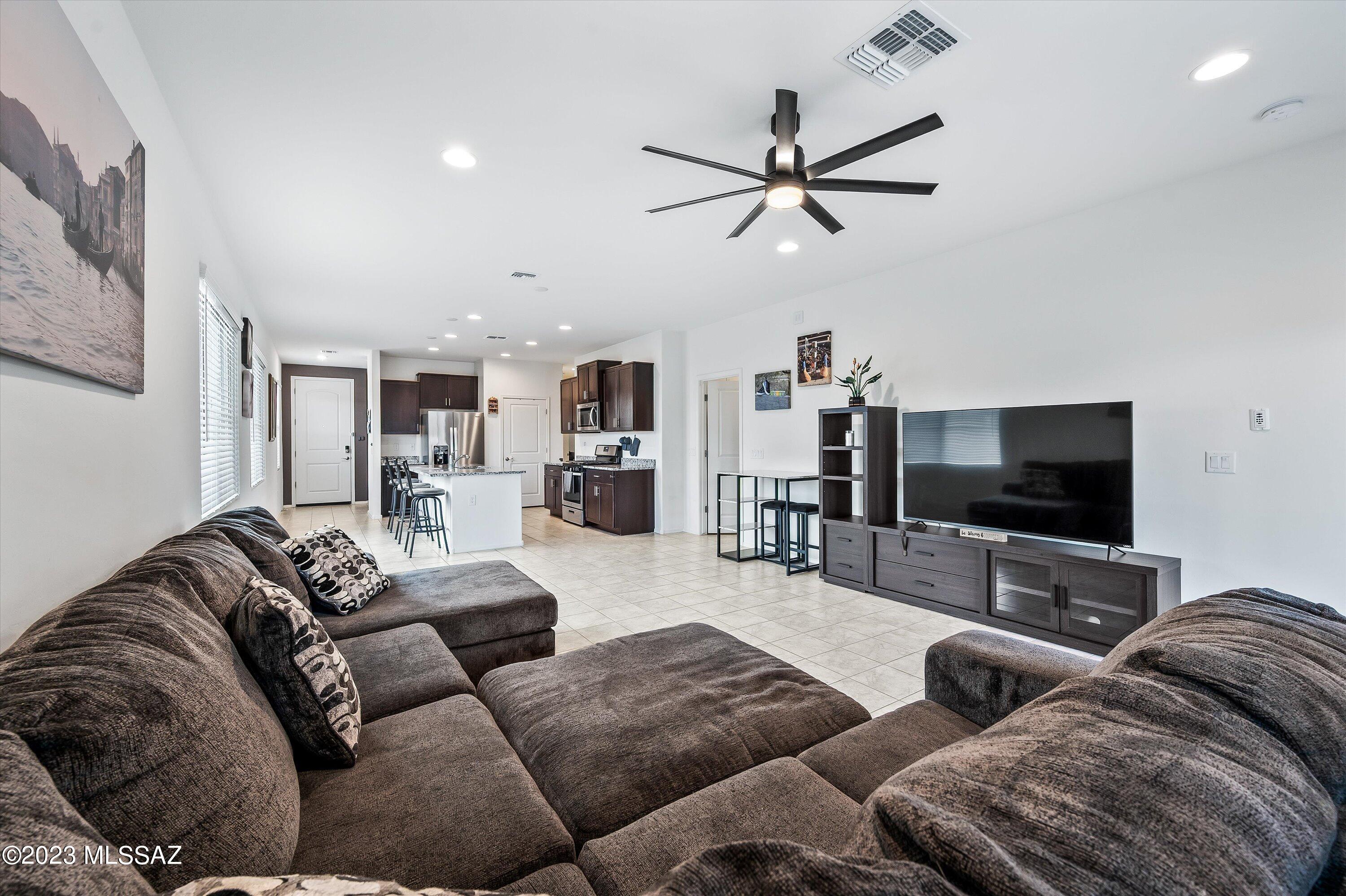 La Estancia De Tucson (1-330) - Residential