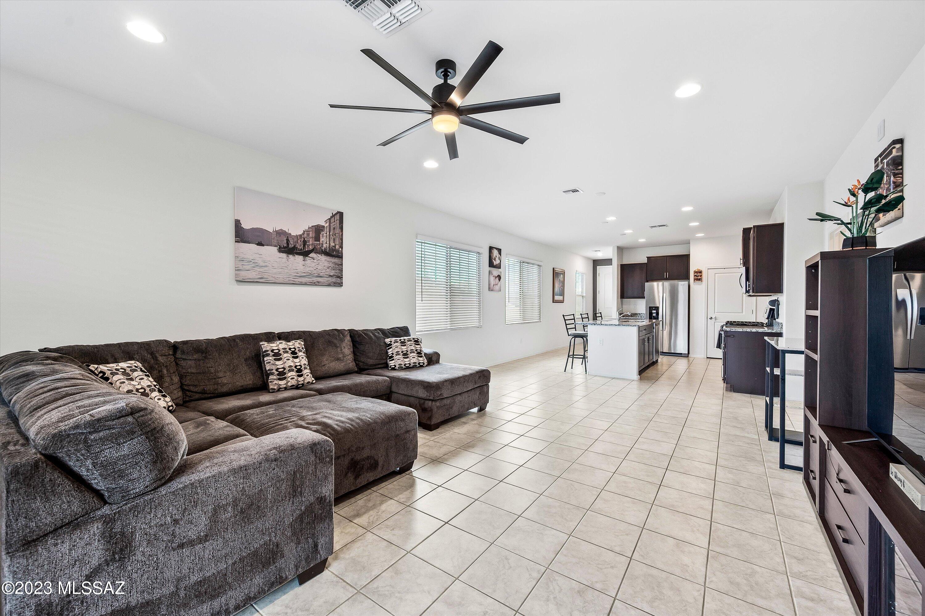 La Estancia De Tucson (1-330) - Residential