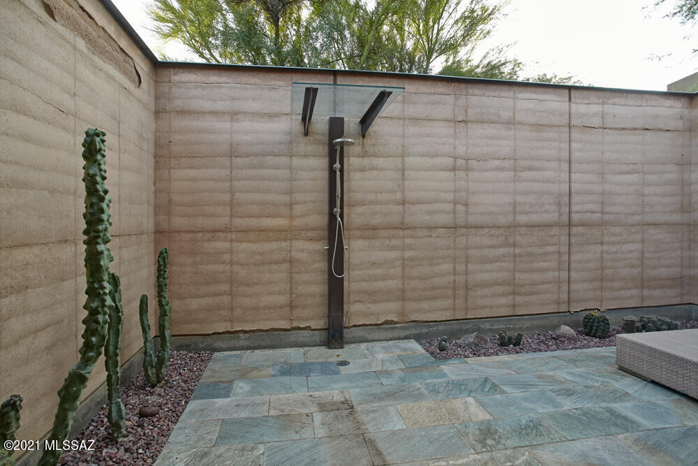 Miraval Blocks 1-5 - Residential